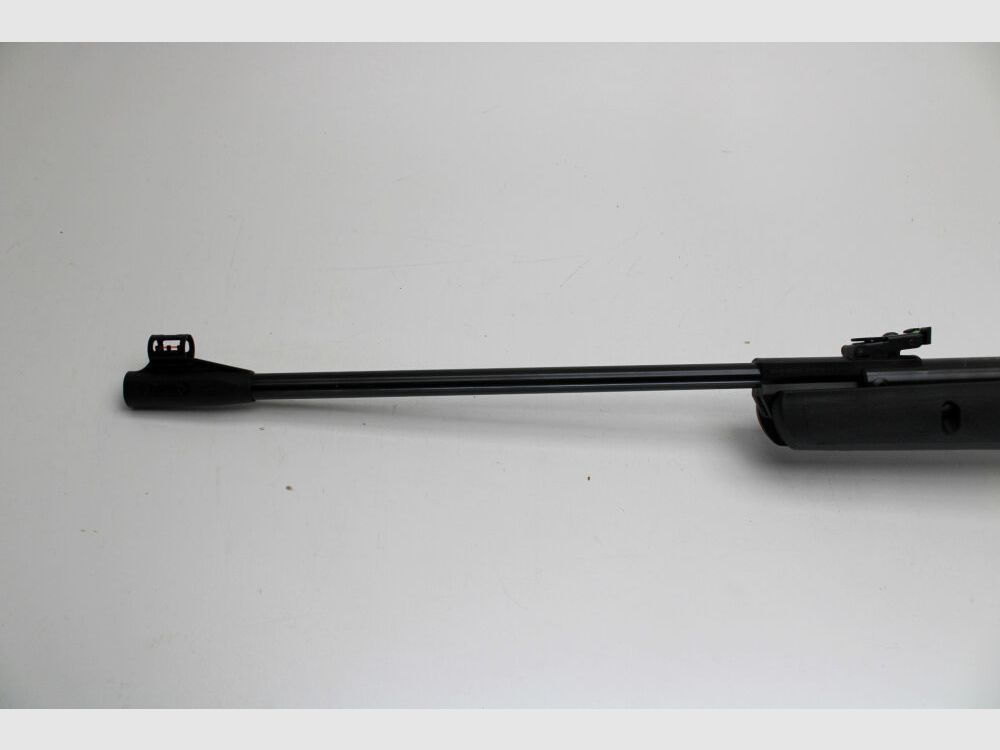 Fucile ad aria LG Gamo Shadow 1000 calibro 4,5mm calcio in plastica F-segno