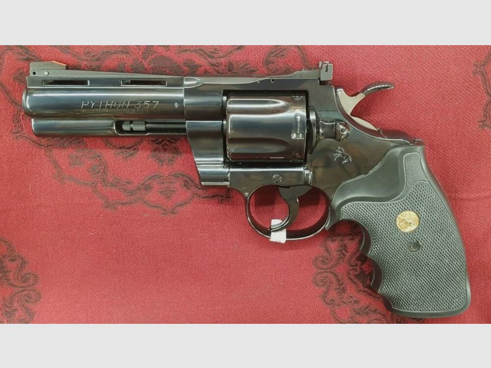 Colt Python 4 inches