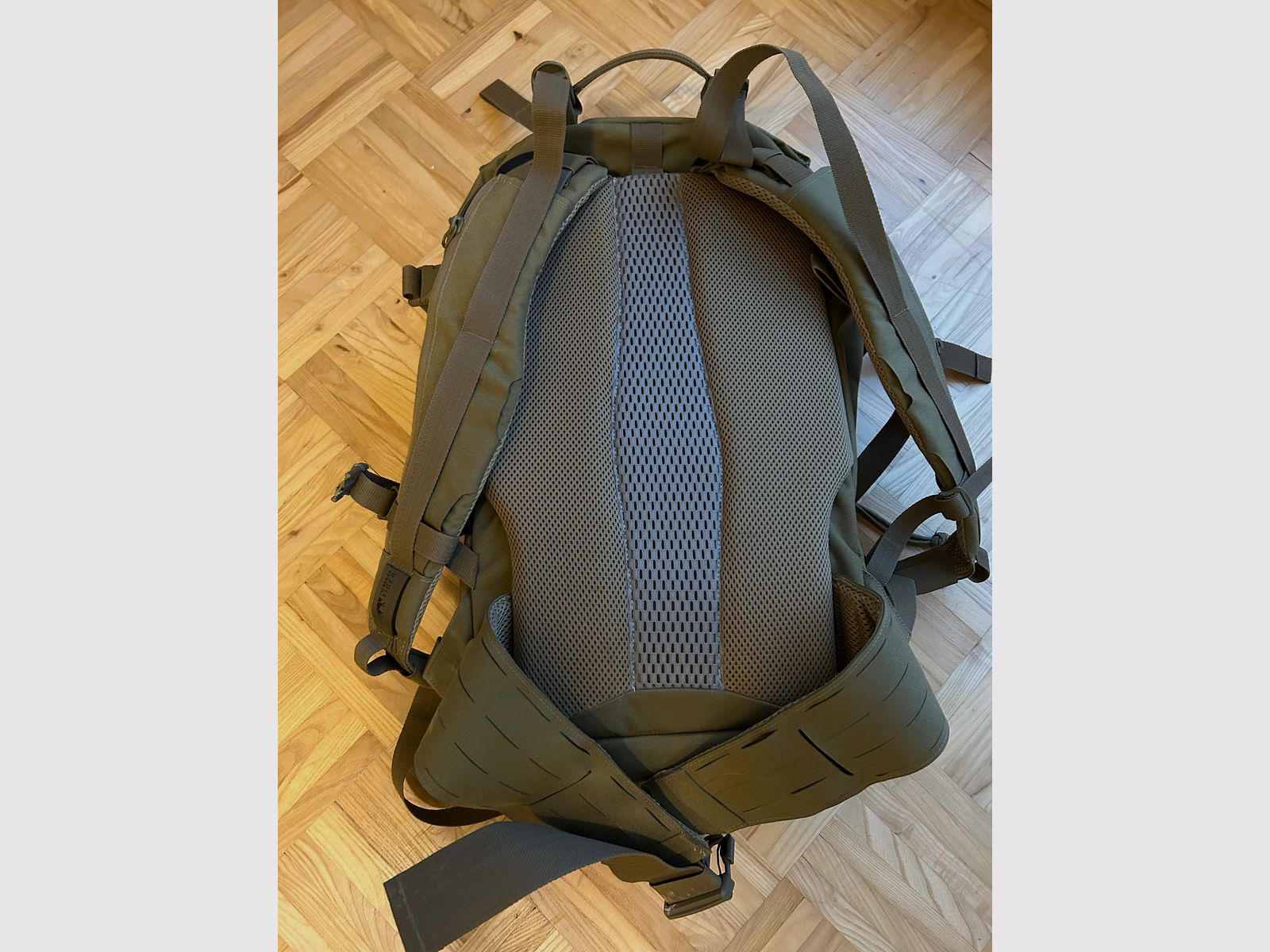 Tasmanian Tiger TT‑Radiopack – Coyote, leicht gebraucht