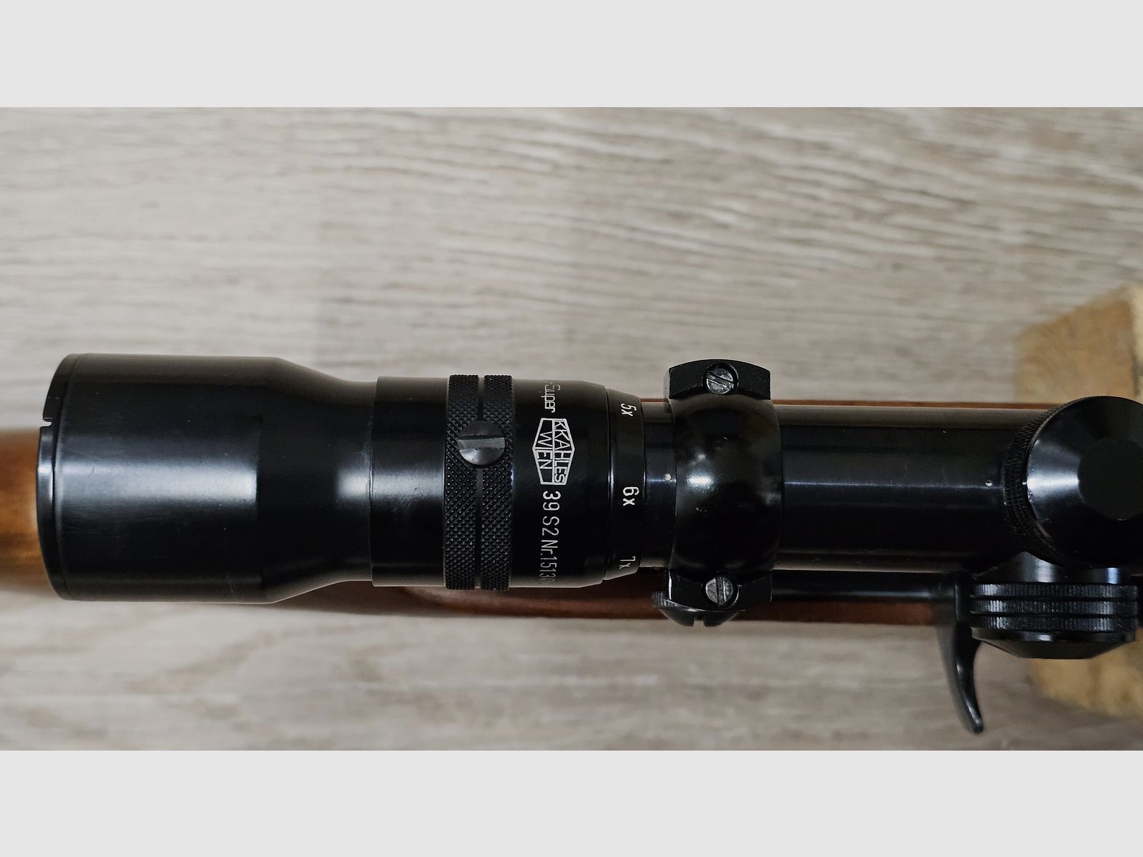 Carabine semi-automatique Erma EGM1 (d'occasion) .22 lfb incluant Kahles Helia-Super 3-9x (Abs. 1) et 5 chargeurs