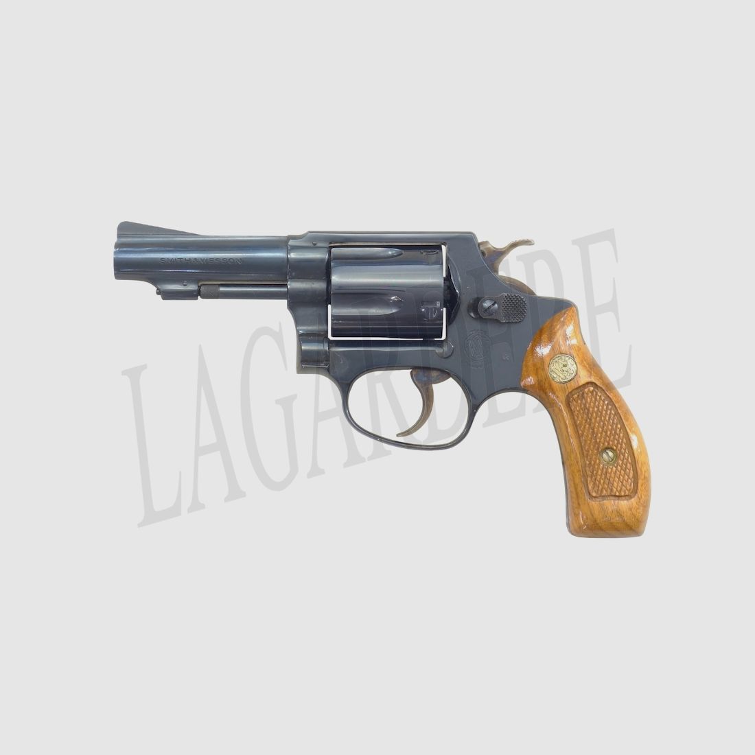 SMITH & WESSON 36 (REVOLVER)