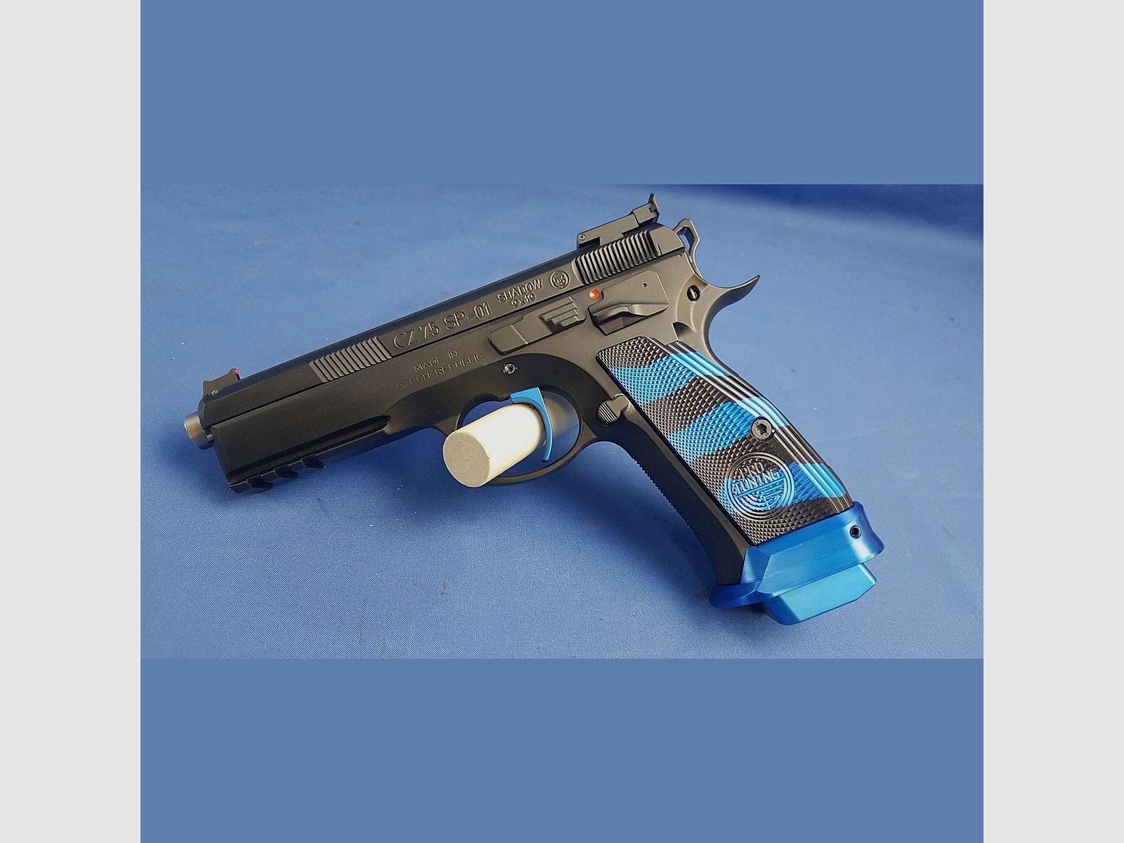 CZ75 SP01 Shadow ,,Boa bleu“ Pro Tuning, Cal. 9×19, image 1 sur 3