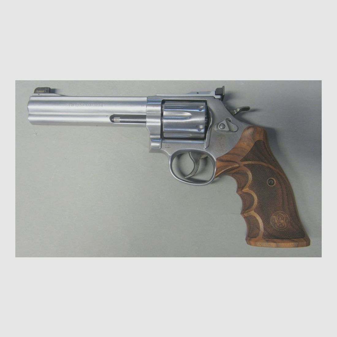 SMITH & WESSON USA Target Champion Deluxe Match Master 686 poliert