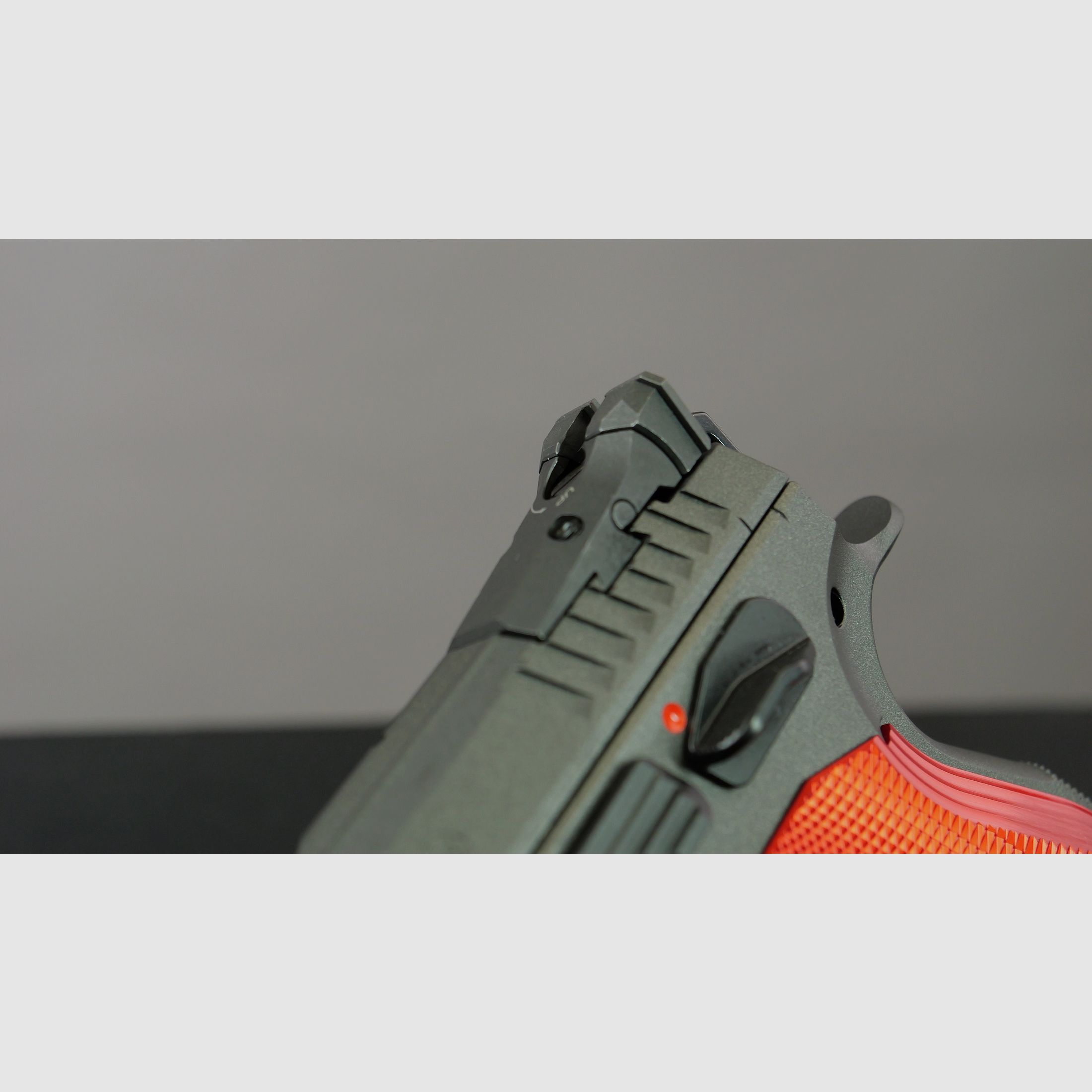 CZ TS2 Cobalt Grey / Red Edition 9x19mm