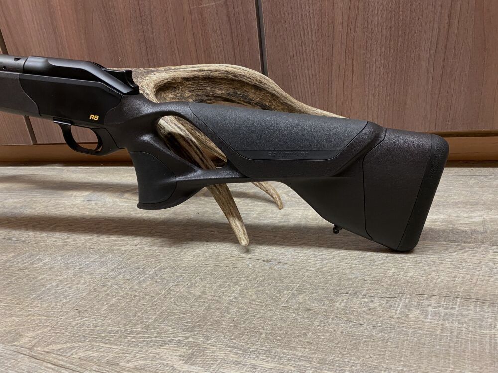 Blaser R8 Ultimate, corto