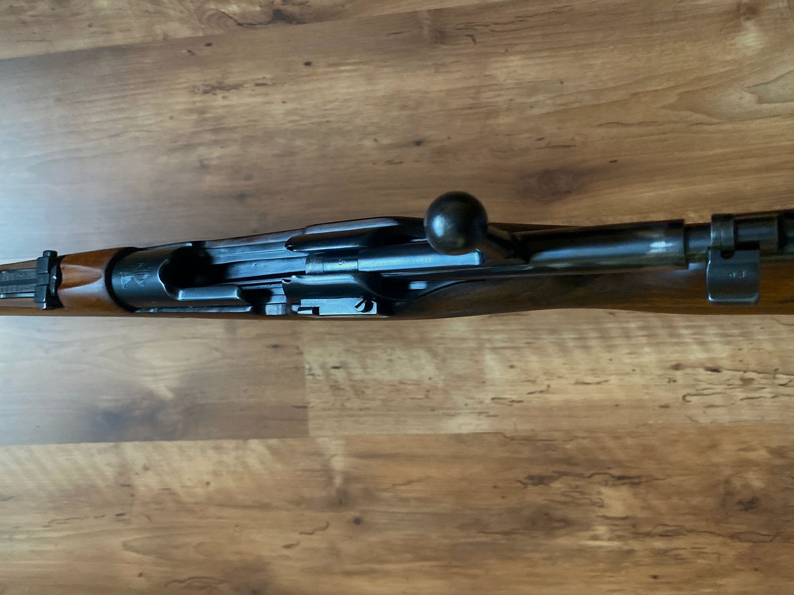 Liquidación de mi colección: DWM Mauser Vergueiro M1904/39, calib. 8x57JS, cargador individual, completo con stock militar intacto, escudo real Carlos I perfectamente conservado, imagen 4 de 8