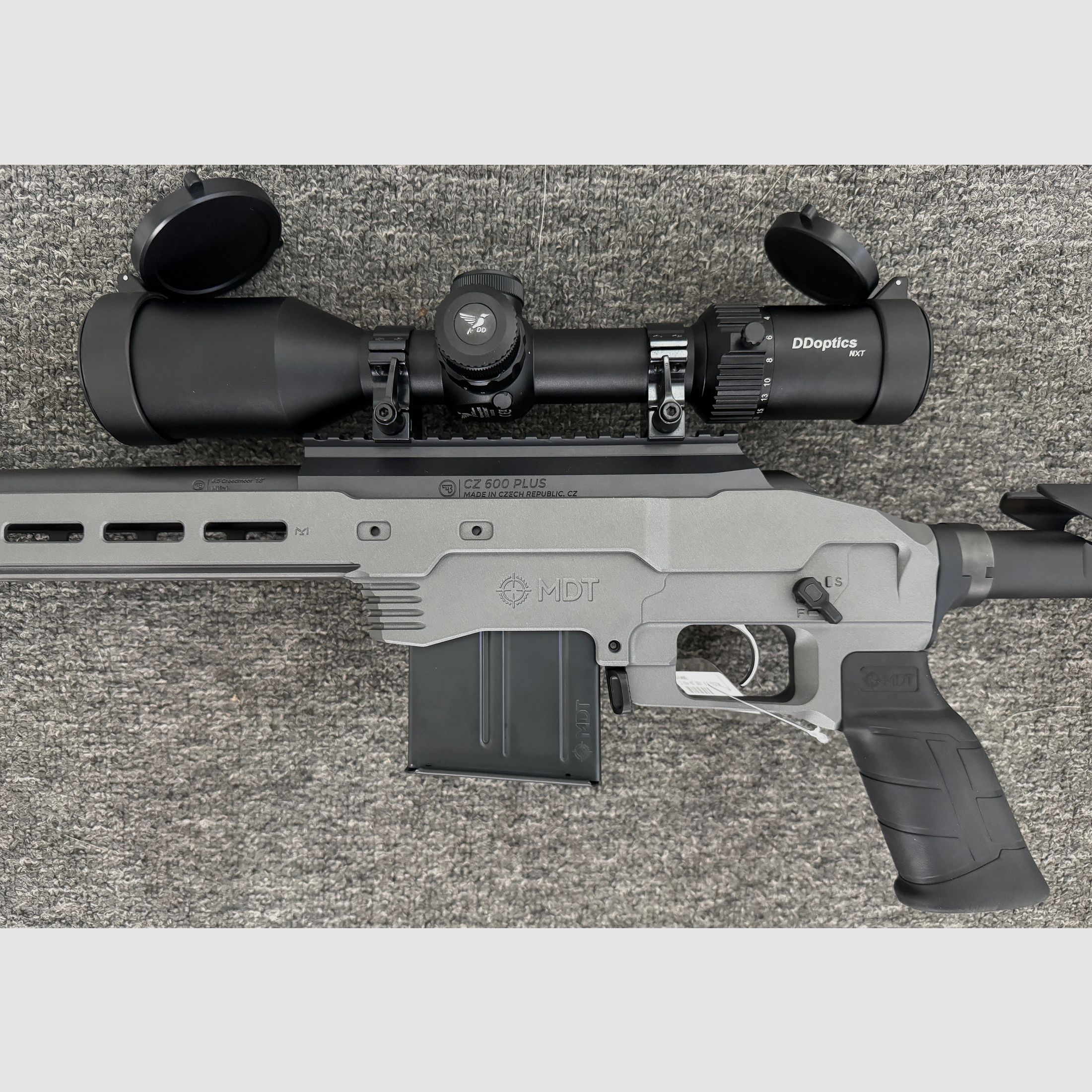 CZ 600+ MDT Grijs, 6,5mm Creedmoor met DDoptics NXT 2-20x50 - NIEUWE WAPEN