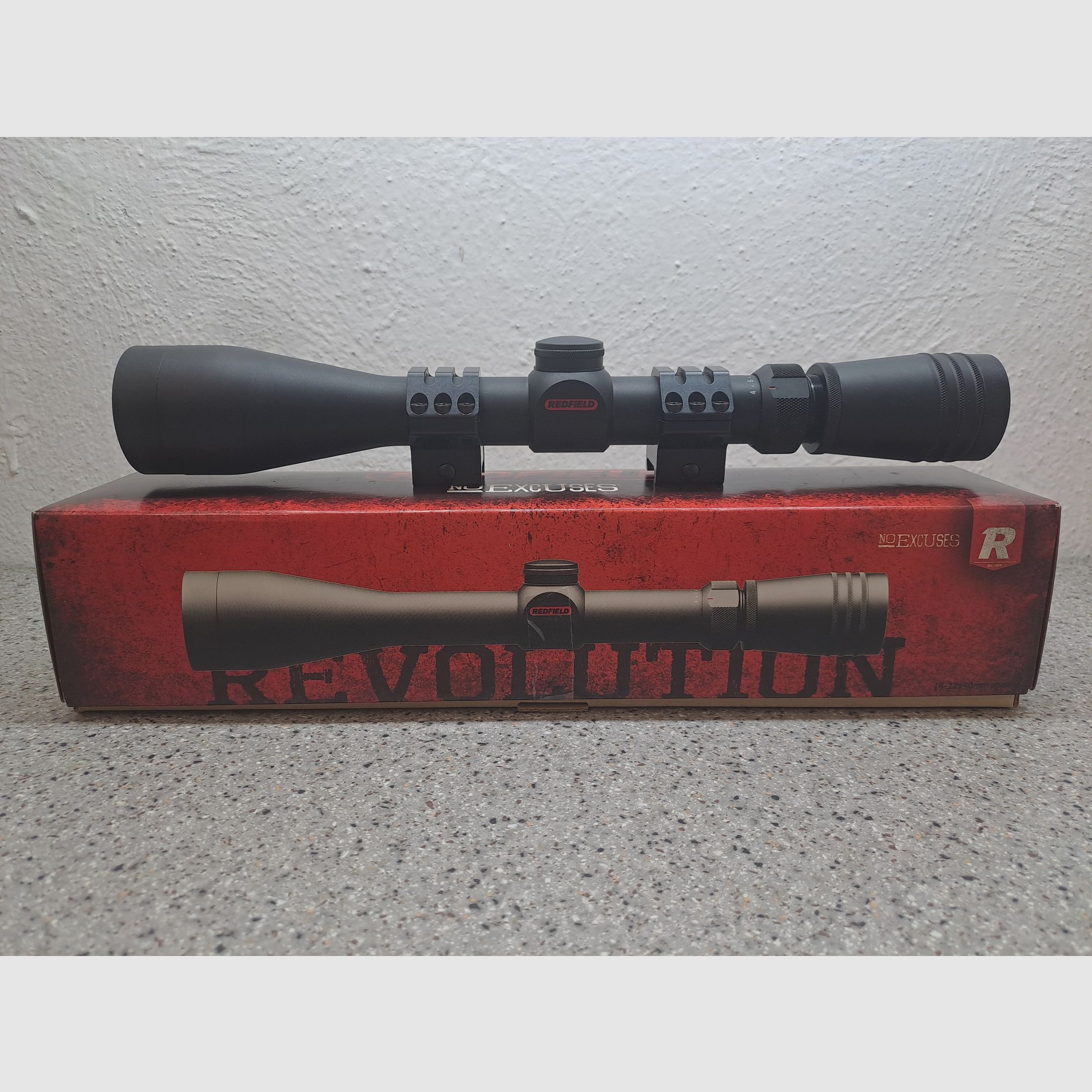Redfield Revolution 4-12×40  Matte 4-Plex 67110, mit Montage Weaver