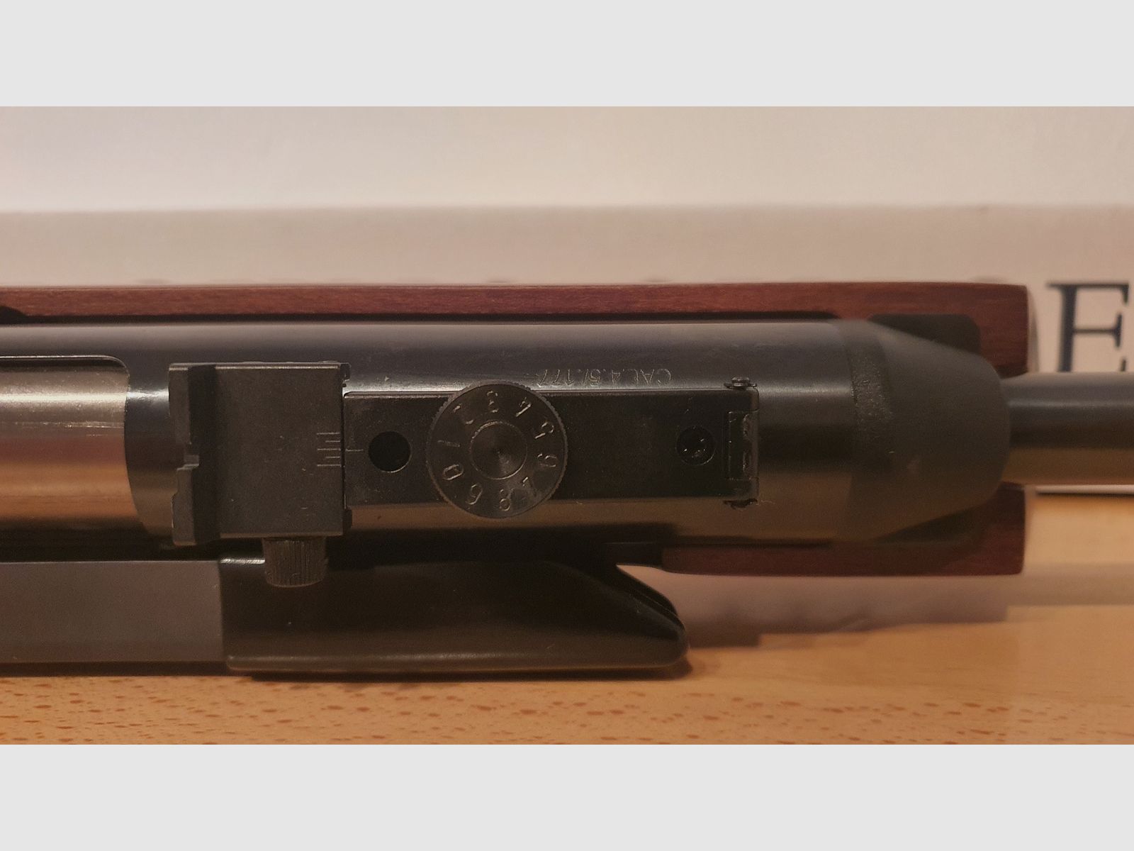 Luchtgeweer Diana 54 / Diana54 Airking in kaliber 4,5 mm ( Starre loop / Zijspaner )