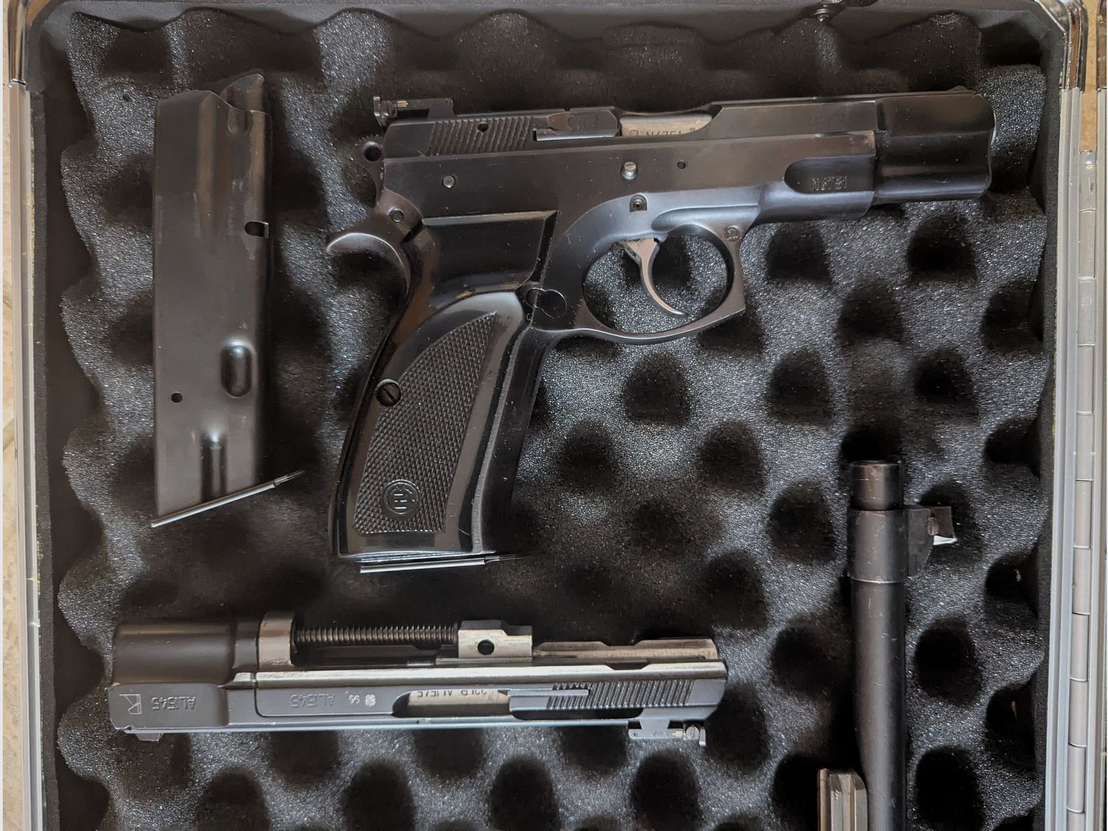 CZ 75B 9mm Luger inkl. Wechselsystem