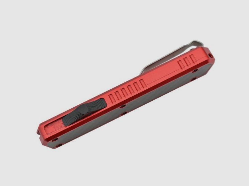 Golgoth G11BS3 red automatic OTF knife with D2 dagger blade with serrated edge on one side, image 5 of 10
