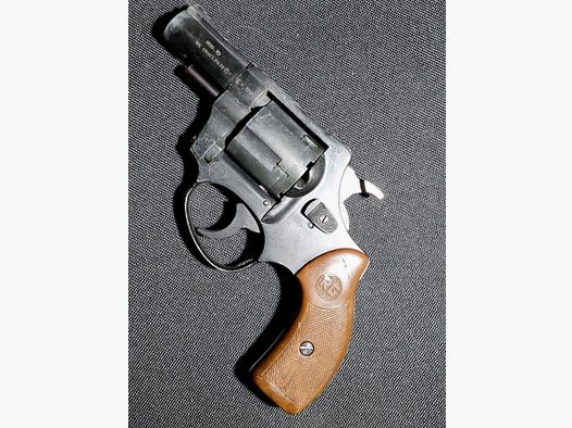 Röhm RG79 Schreckschuss Revolver brüniert (PTB 5-71) Rg 79 mit integriertem 15mm Lauf