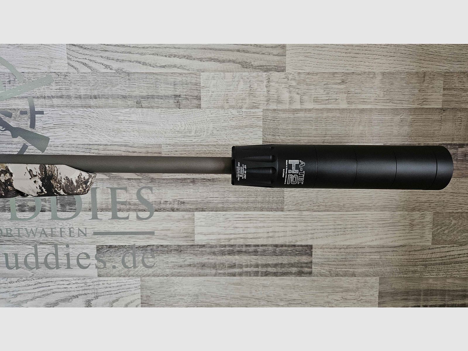 Savage AXIS II PRO Western .22-250 Rem. - Ensemble complet - Produit neuf du commerce spécialisé
