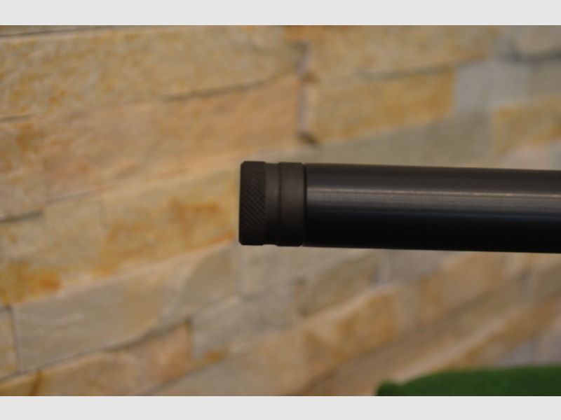Tikka T3 X Varmint kurz .