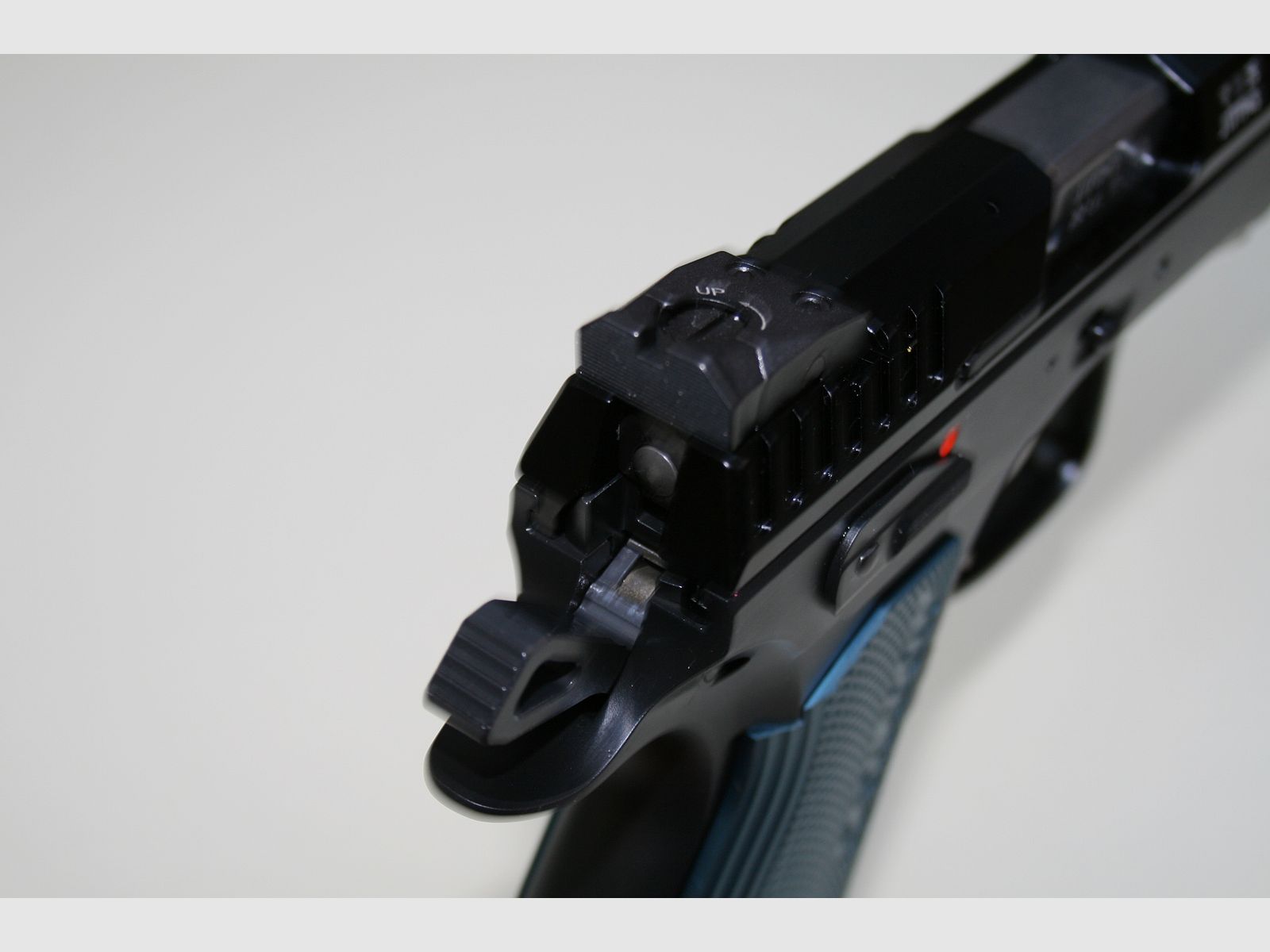 Pistole CZ Shadow 2 Kal. 22lr 10 Schuss, Bild 5 von 8