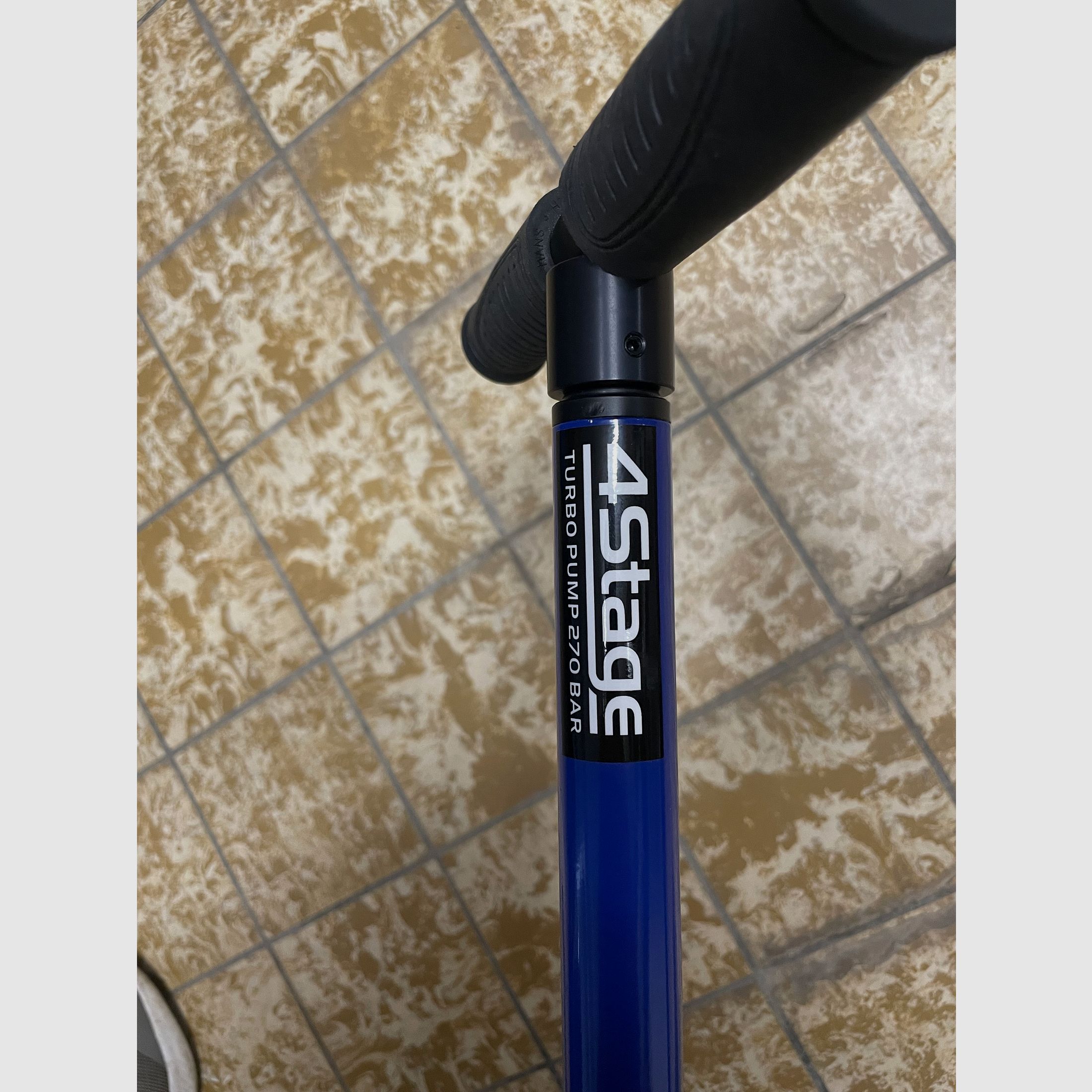 Gehmann air pump Max. 250 bar 3-piston system