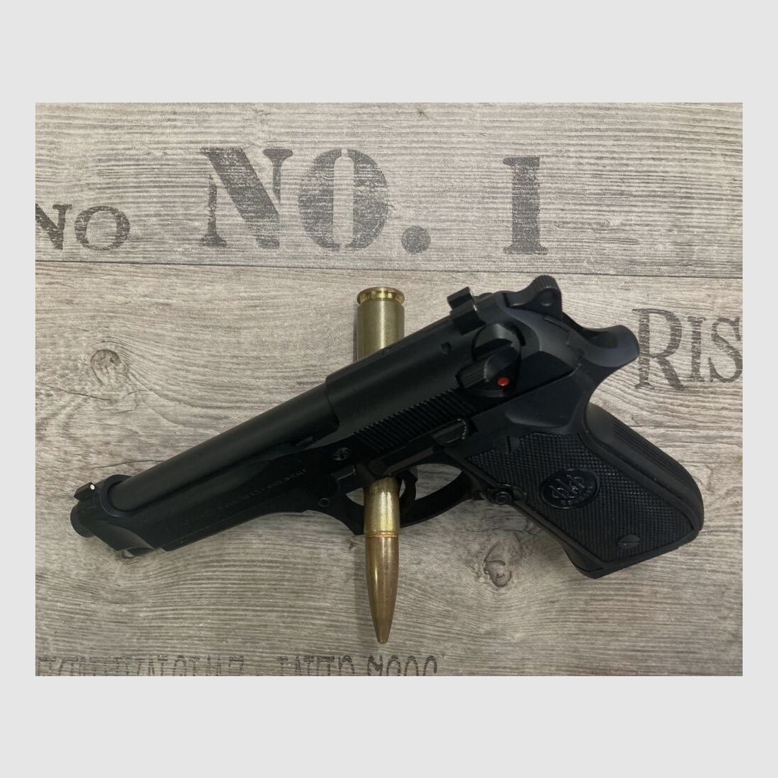 Beretta 92FS Brigadier