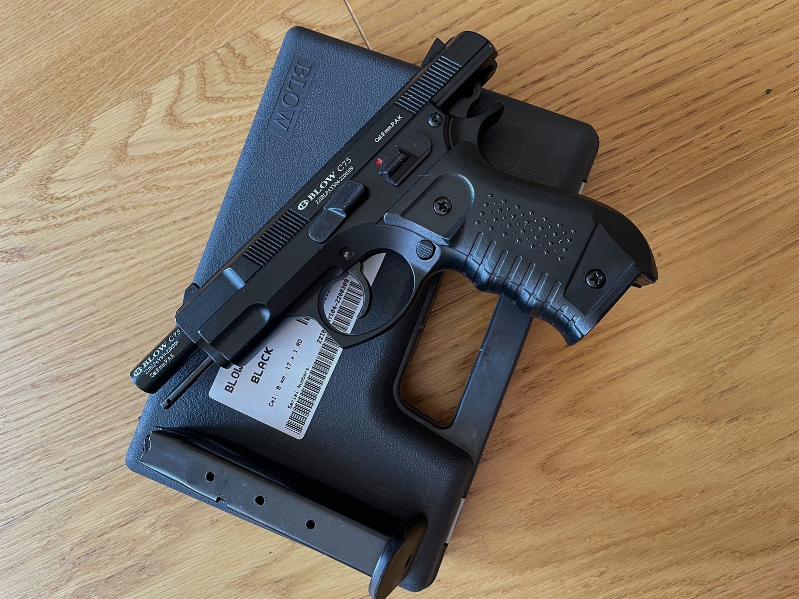 BLOW C75 - 9 mm P.A.K. – pistola a salve - replica CZ-75 – spedizione in tutta l’UE