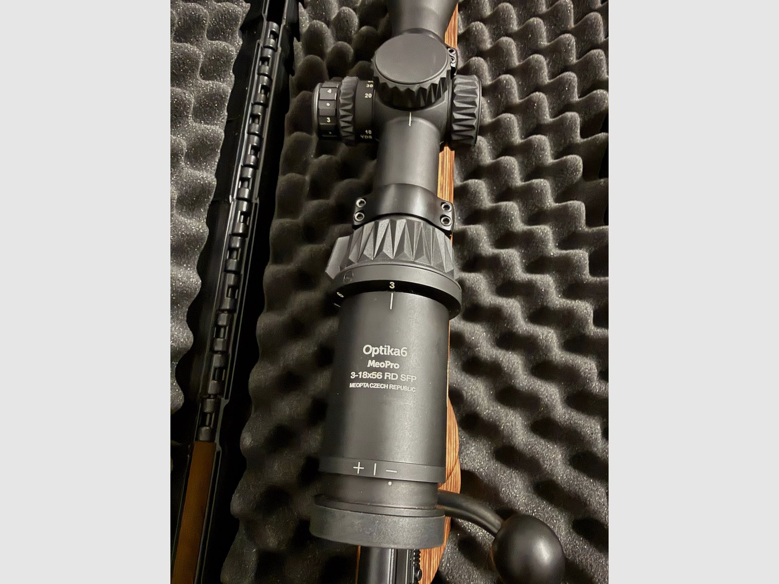 Anschütz 1771 GRS Sporter, kal. .223 z Meopta Optika6 3-18x56
