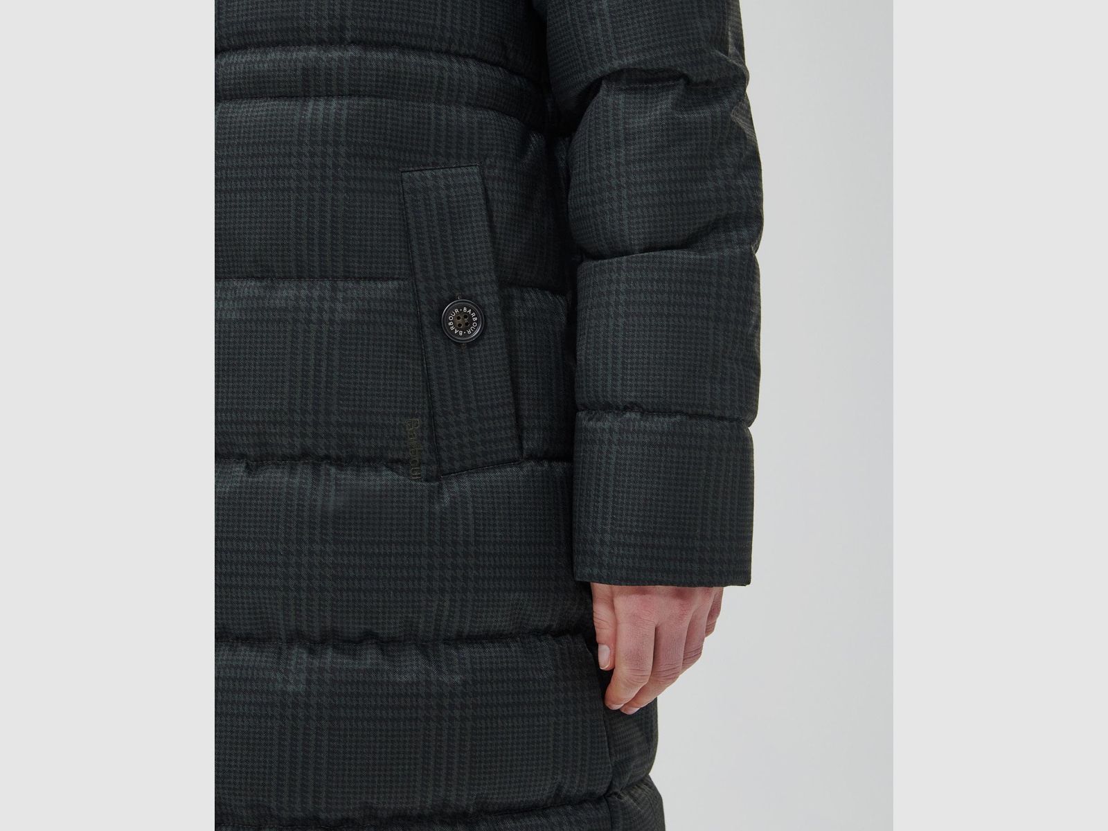 Płaszcz puchowy BARBOUR Herring Quilt w kolorze oliwkowym w kratę Prince Of Wales