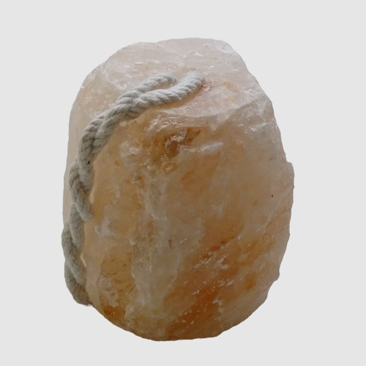 Salzleckstein 2,5kg mit Naturkordel