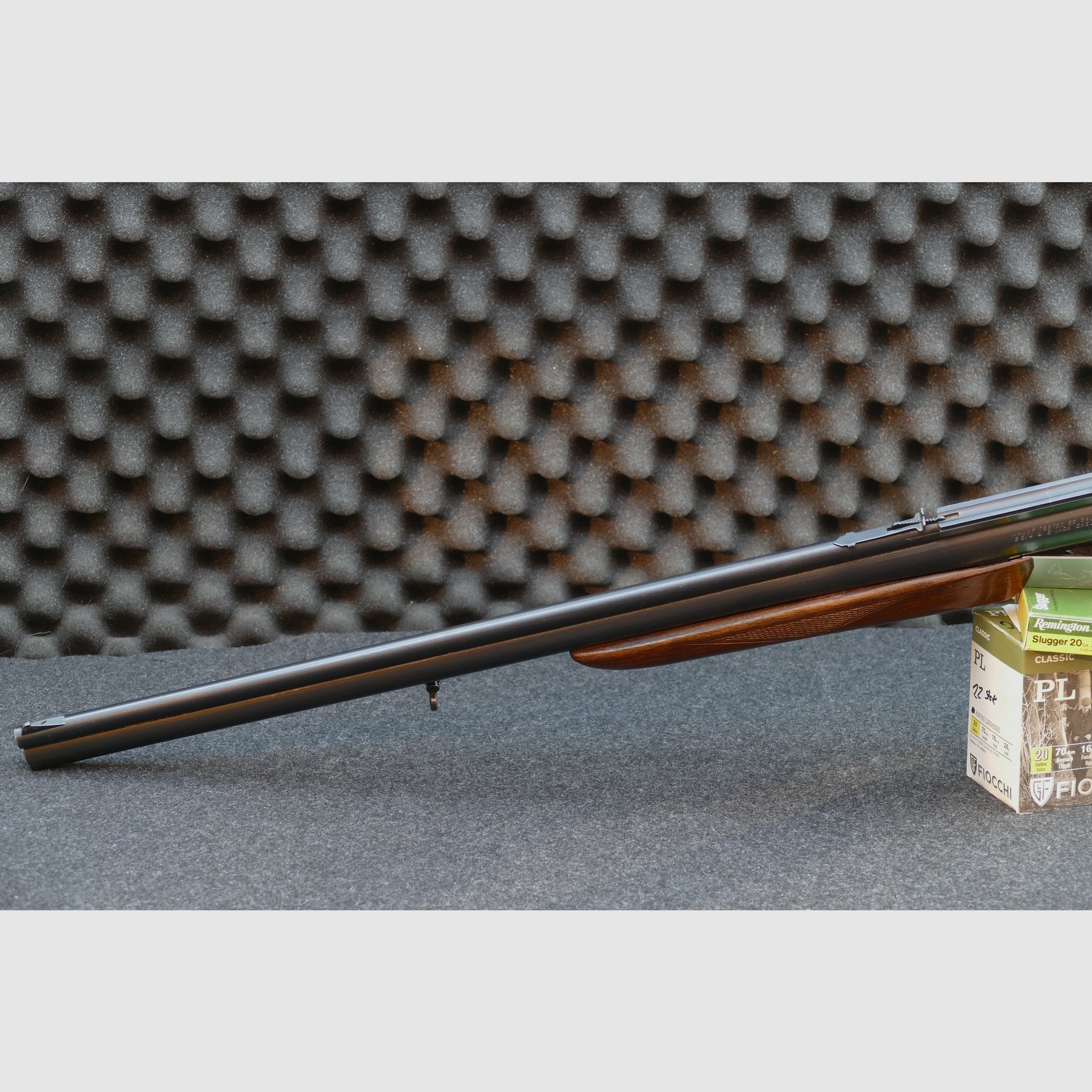 Savage Model 24 DL — Kombi‑Bockbüchsflinte (Gewehr über Schrotflinte), Kaliberkombination .22 WMR / 20/70 inkl. einfacher Optik