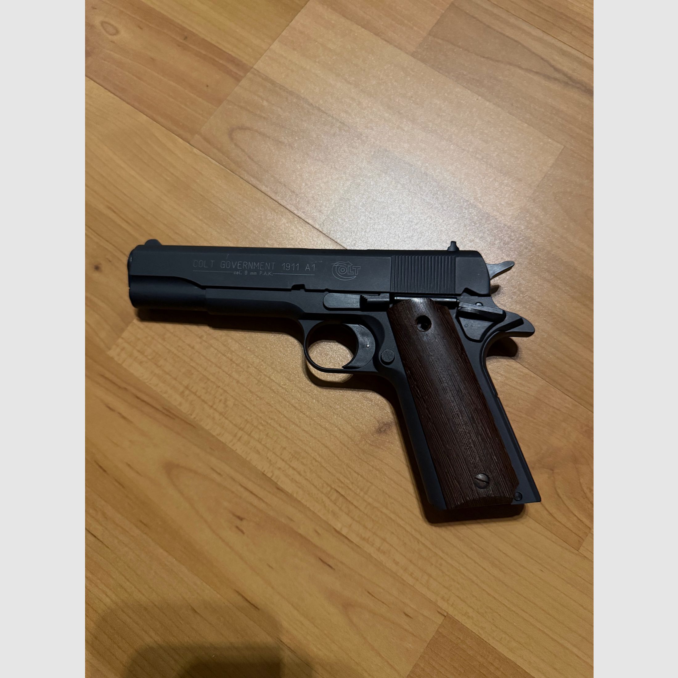 Colt 1911 Schreckuss Pistole 9mm PAK