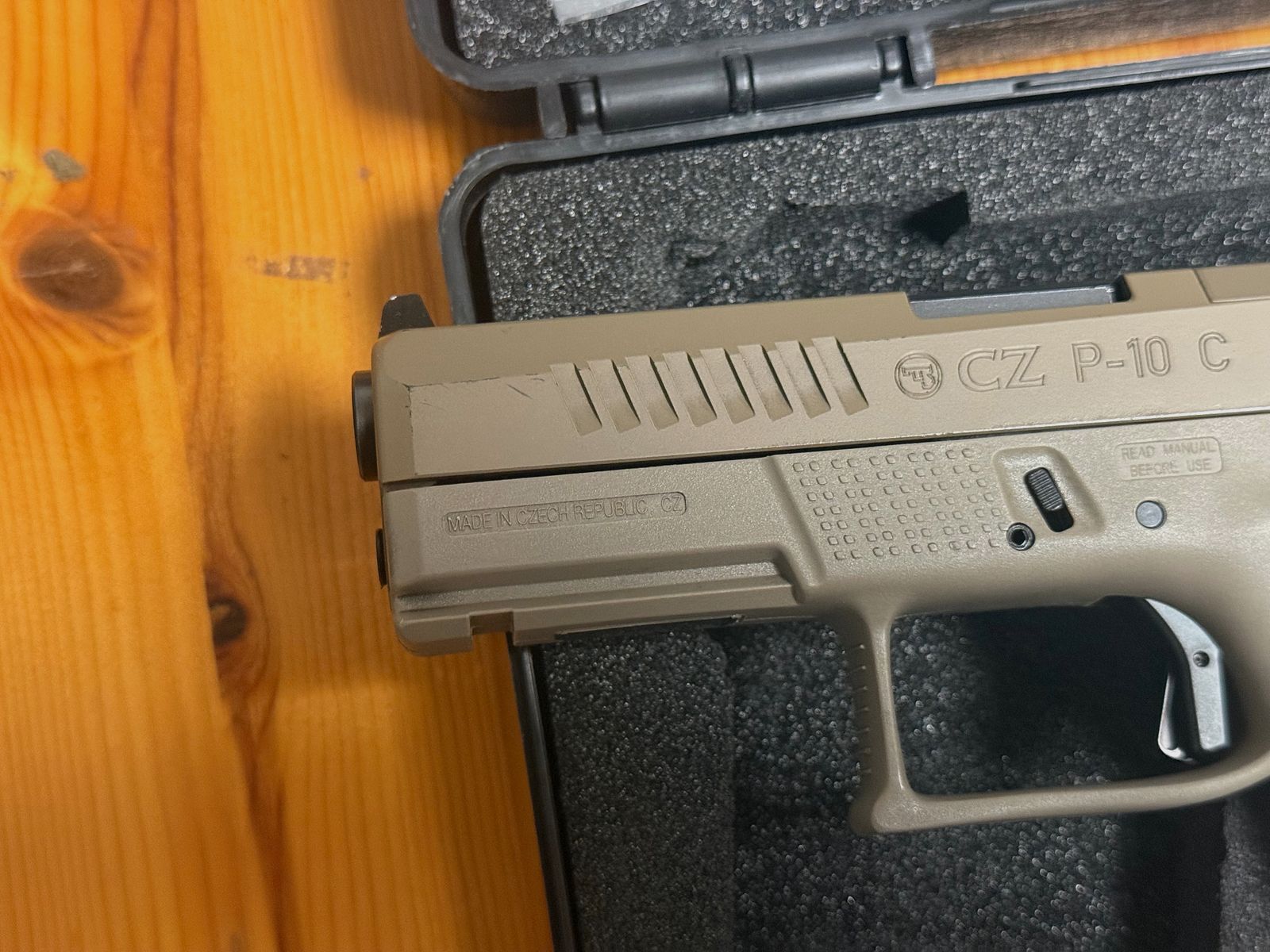 CZ P10c FDE + accessori, immagine 3 di 7