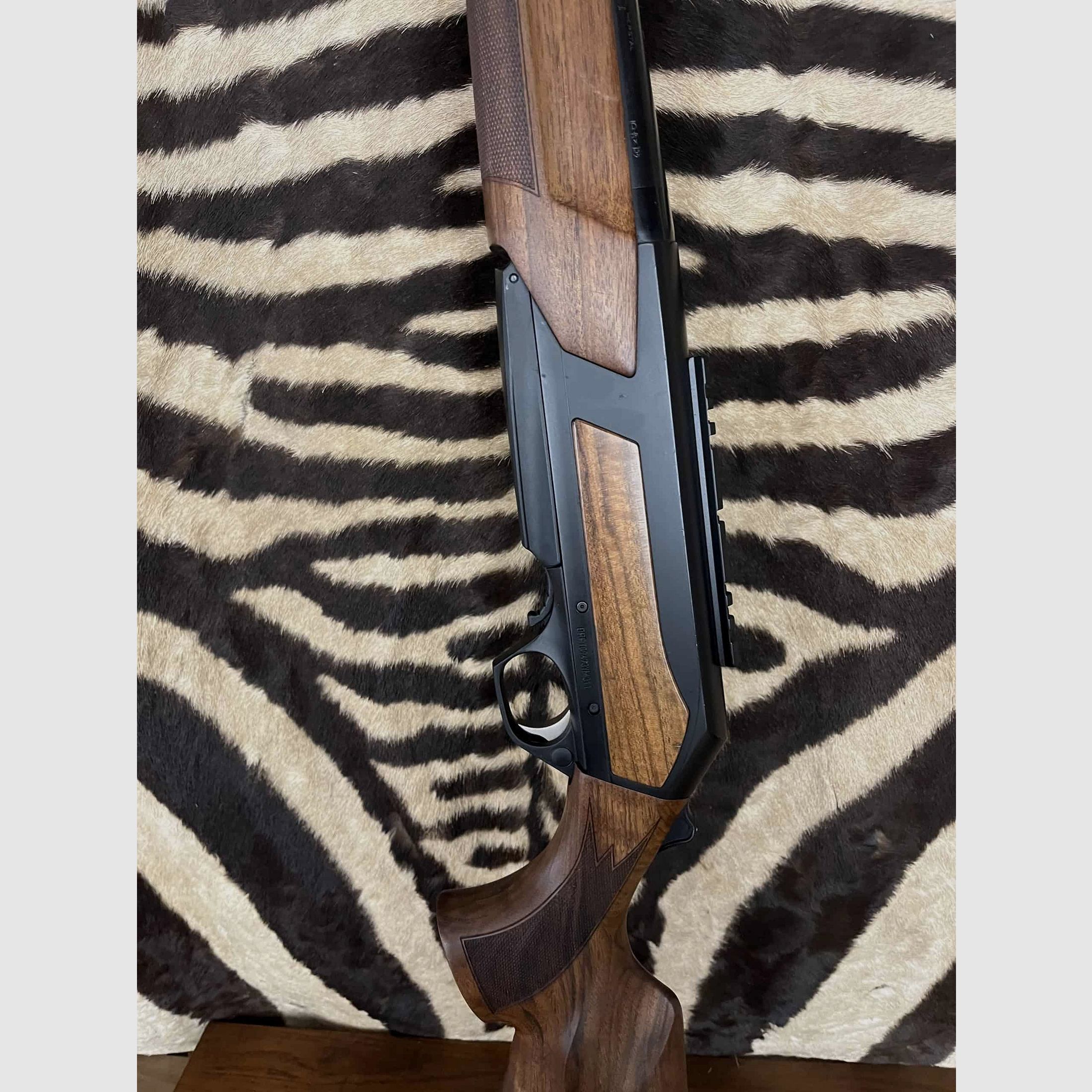 Browning Bar Zenith Wood cal.300wm – ca.51cm – mallette, image 6 sur 11