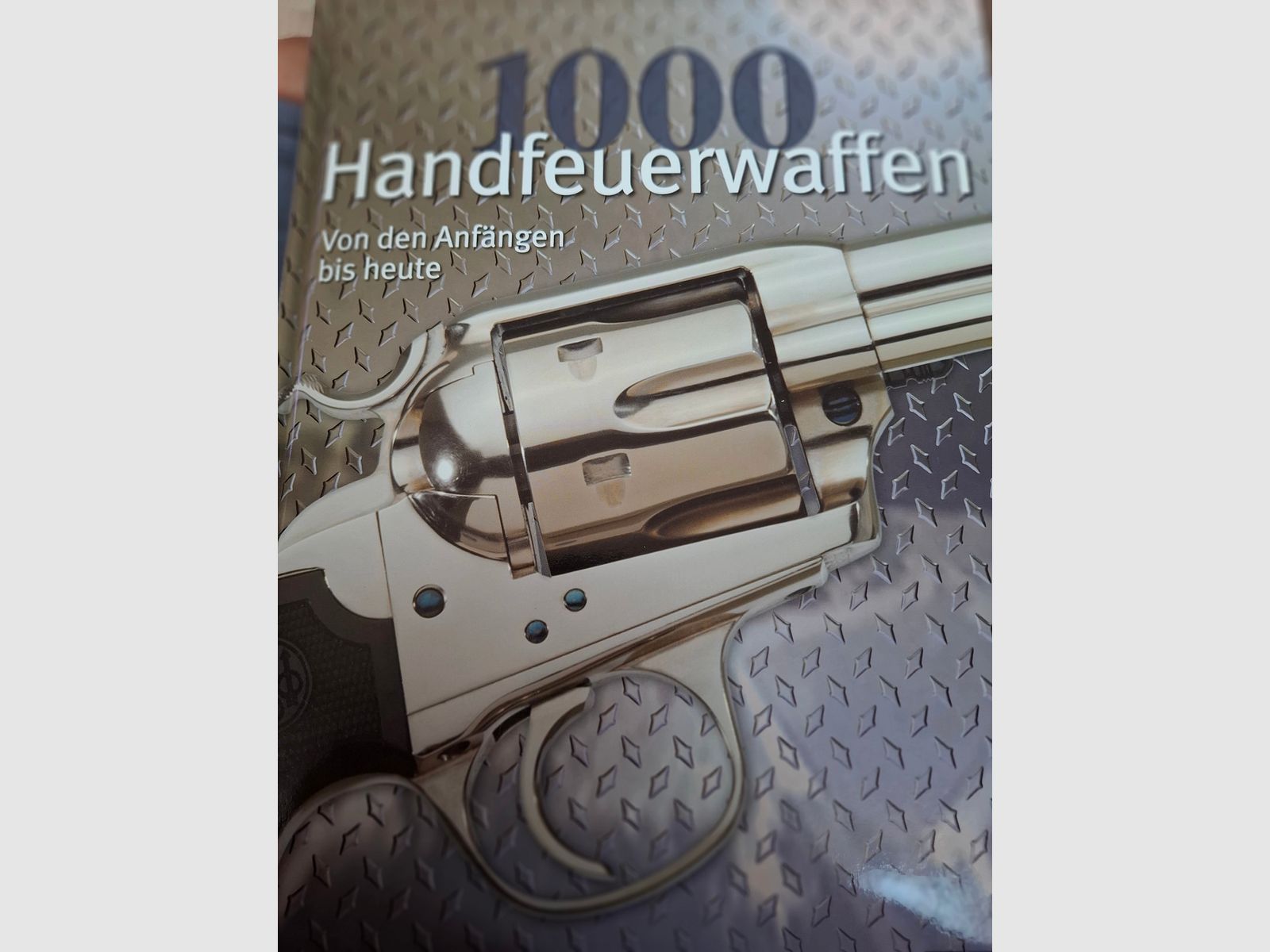 1000 handguns. Bound book