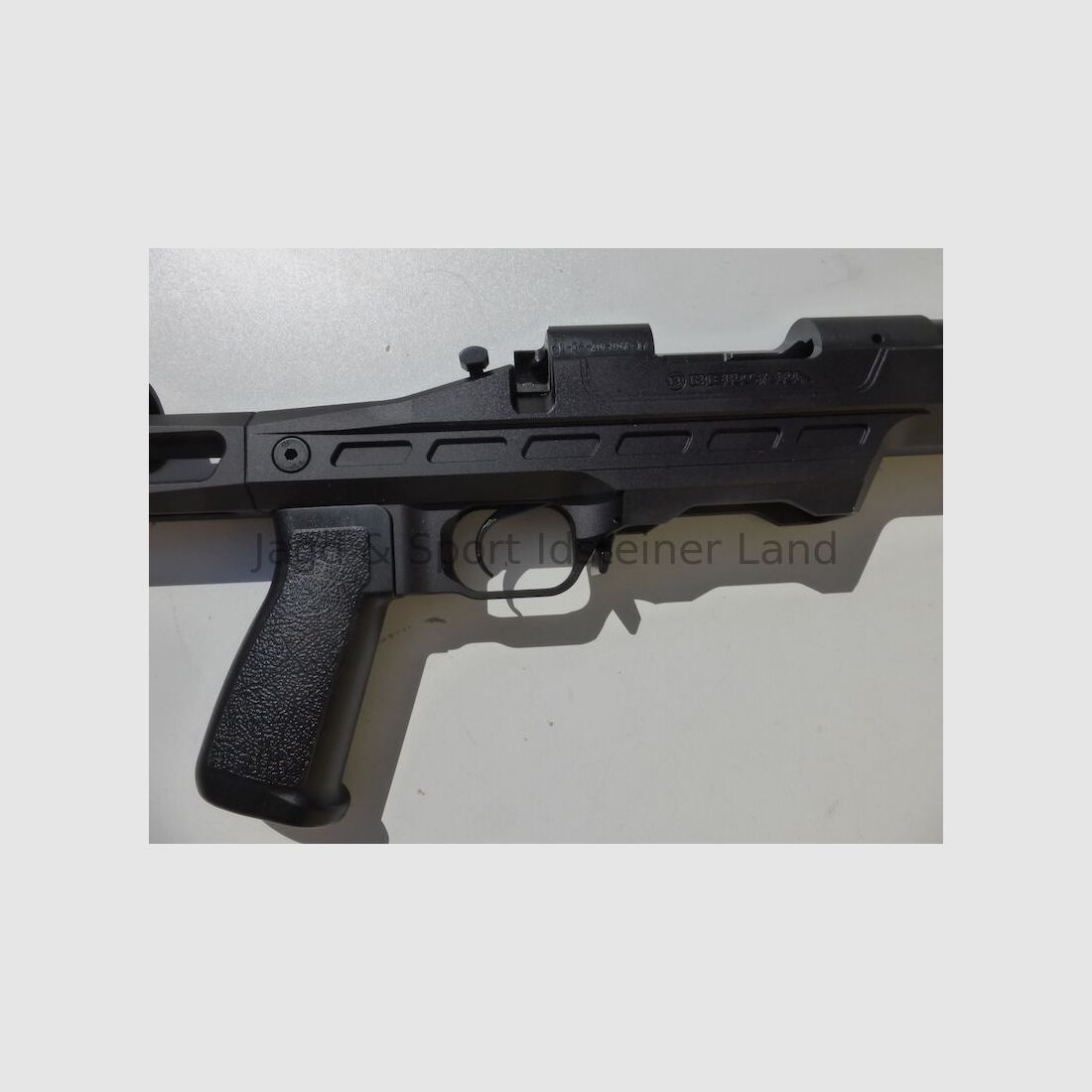 Bergara B14 BMP Varmint incluso base rail di Dentler