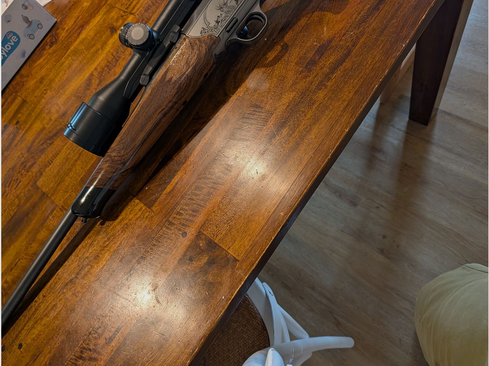 Blaser R8 8x57IS z 52cm lufcie