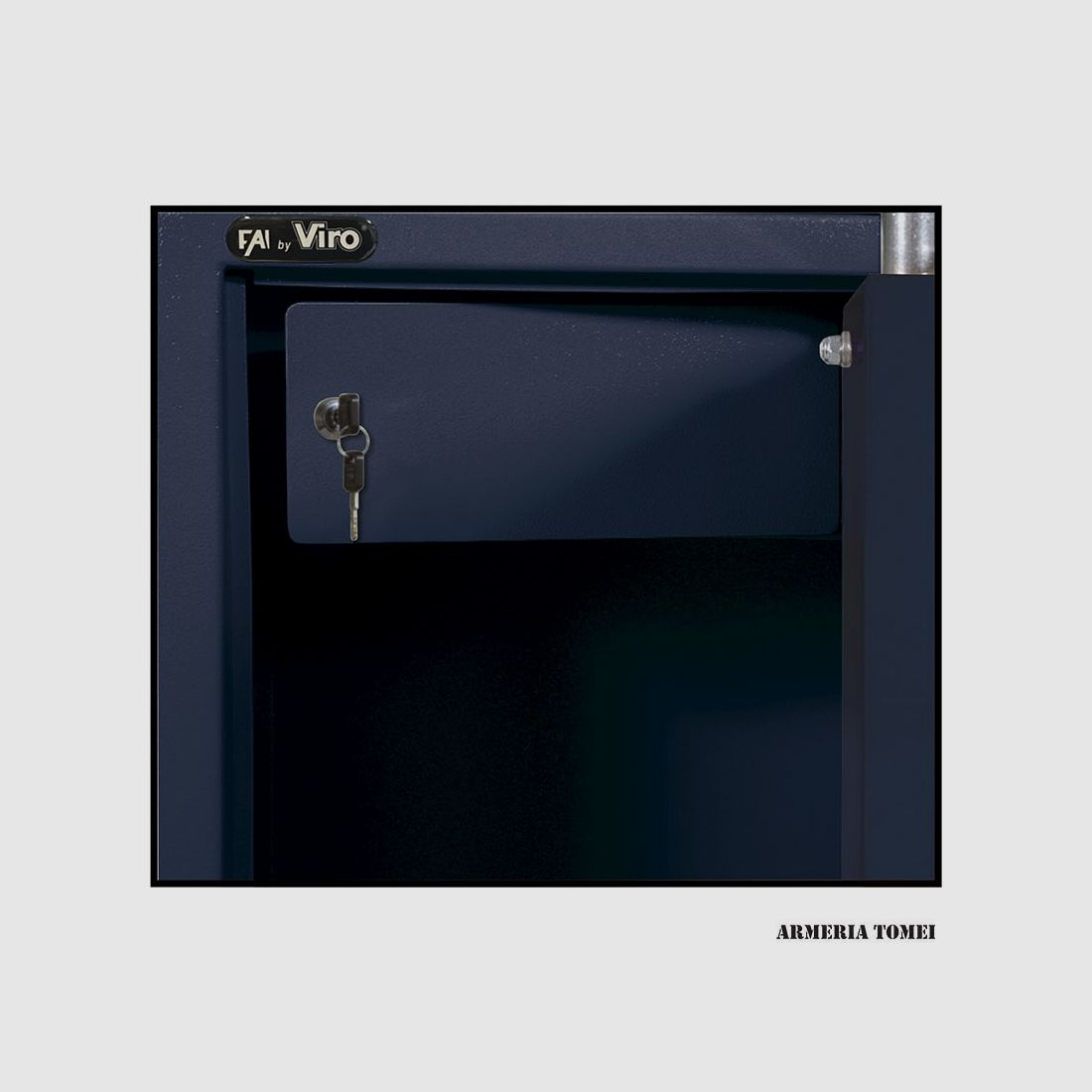VIRO – Waffenschrank 10/12 Plätze + Tresor, mit Doppelbart-Schlüssel, Linie FAI, Bild 2 von 3