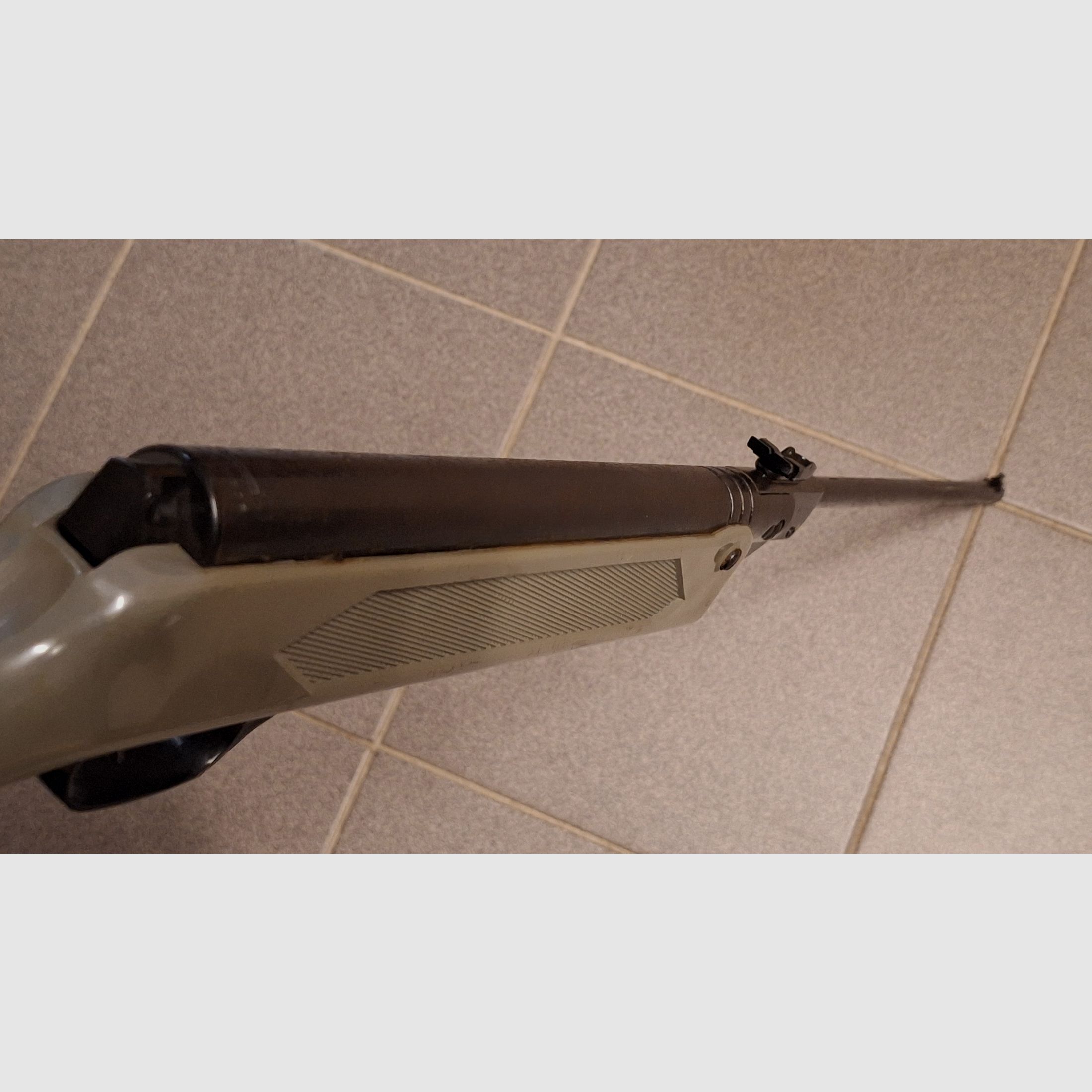 Rifle de aire Modelo 304 Haenel Suhl Original DDR con cañón largo de 49cm!