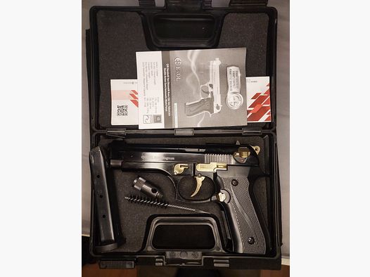 Ekol Firat Magnum pistola de fogueo negra/dorada cal. 9mm P.A.K. (PTB 1112)