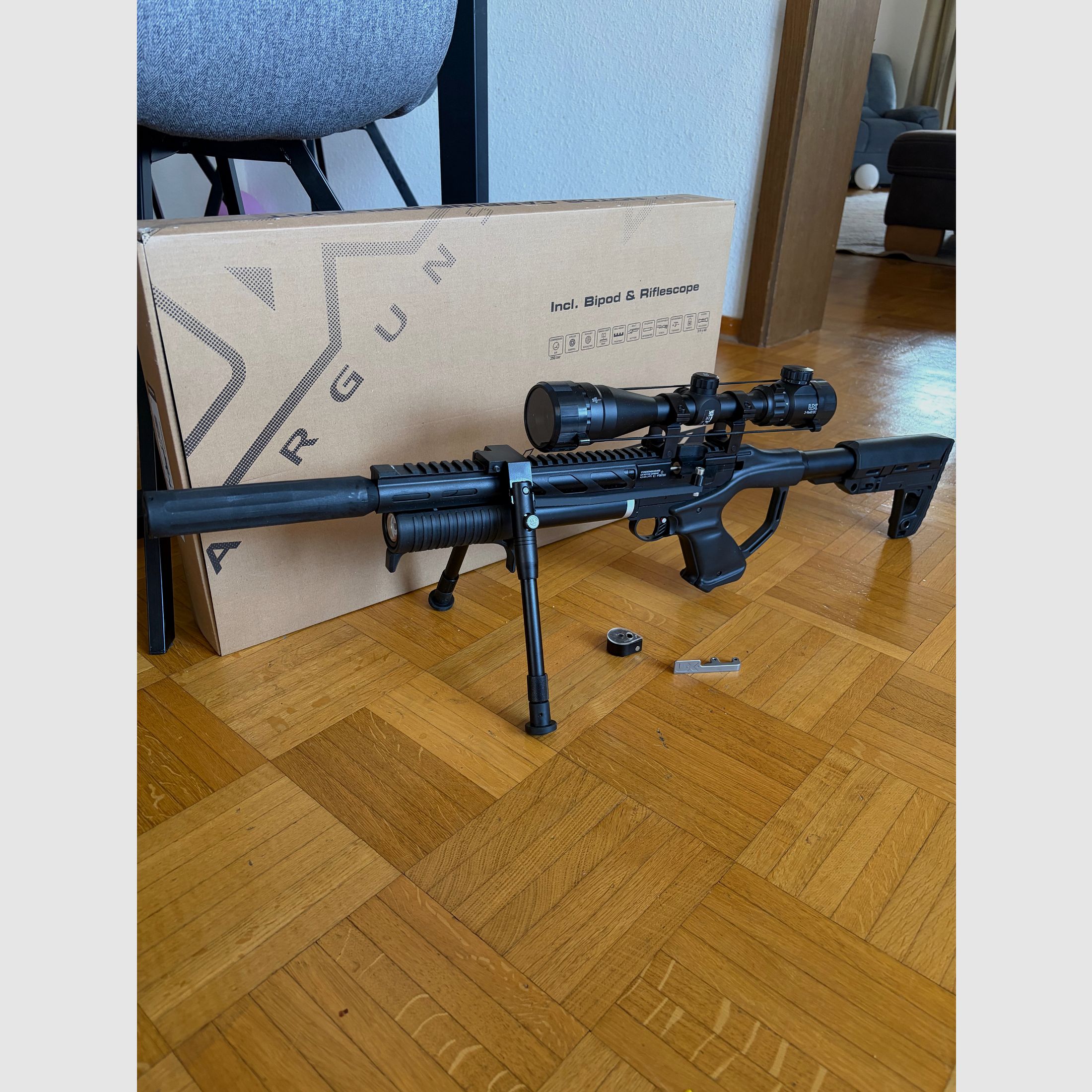 UX Notos Pump-Action, poco usato