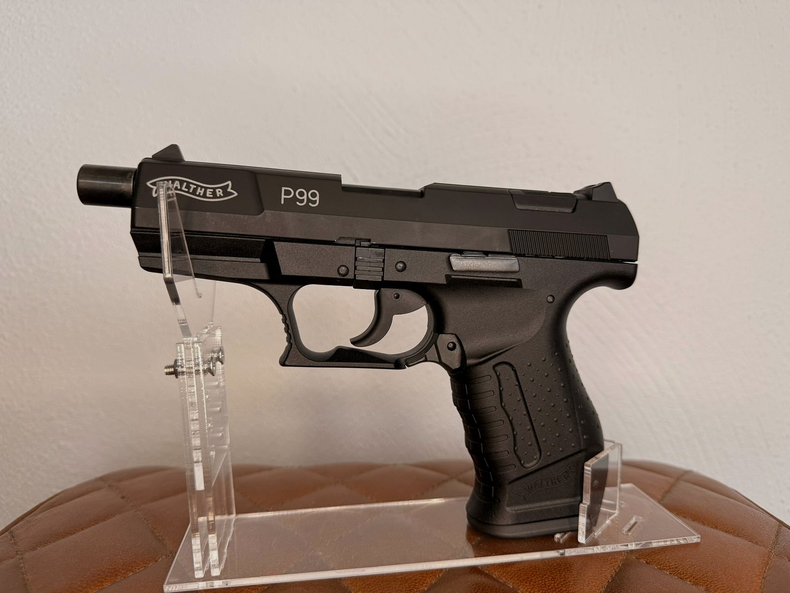 Walther P99 blank firing pistol 9mm P.A.K. black
