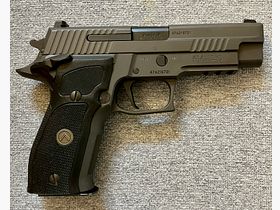 Pistole SIG Sauer P226 Legion SAO Top wie neu