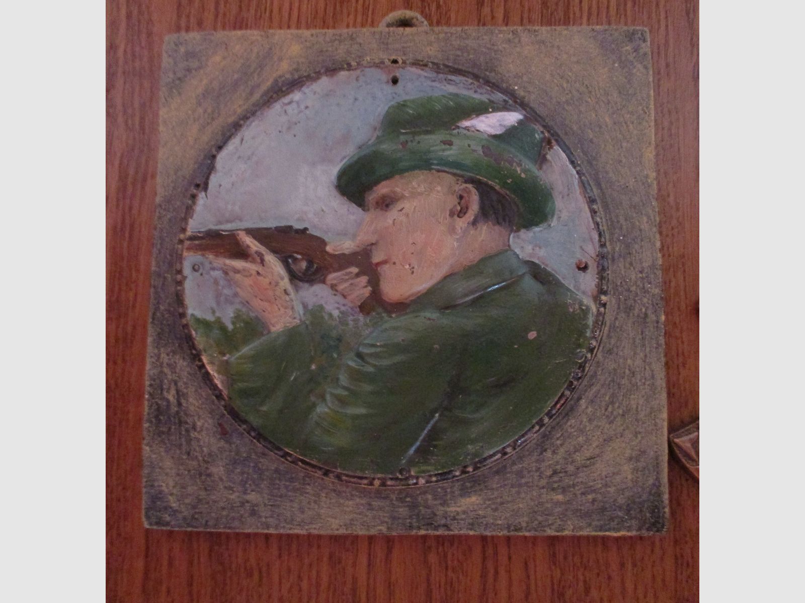 alte Dekoteile, Schweizer Taschenmesser, Jagdbilder, Flaschenöffner, Deko Gewehr, Schwert