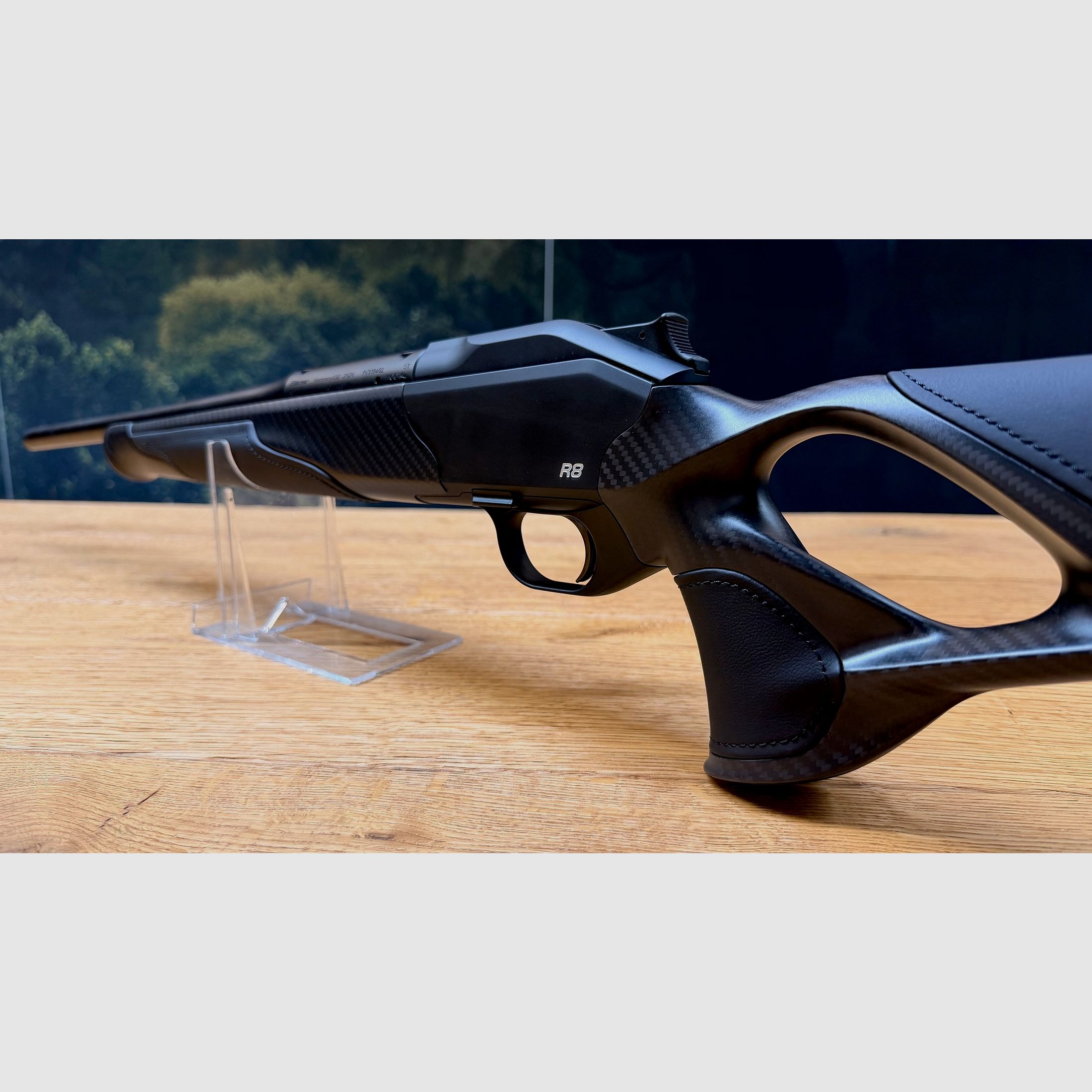 Blaser R8 Ultimate Carbon Leder Komplettwaffe / Kaliber wählbar / Logo silber / Standard Ausführung