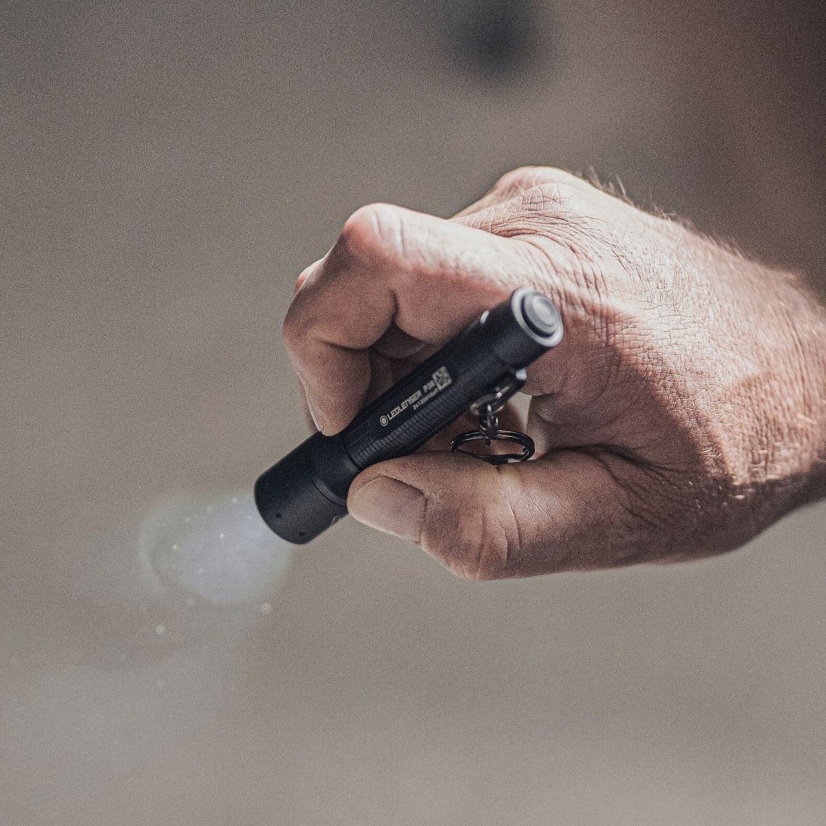 Linterna LEDLENSER P3R