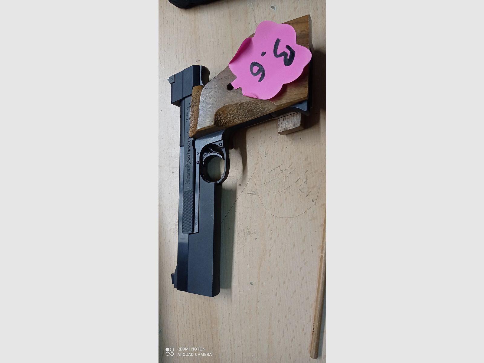 Halfautomatische Pistool Hämmerli 208 inclusief loopgewicht