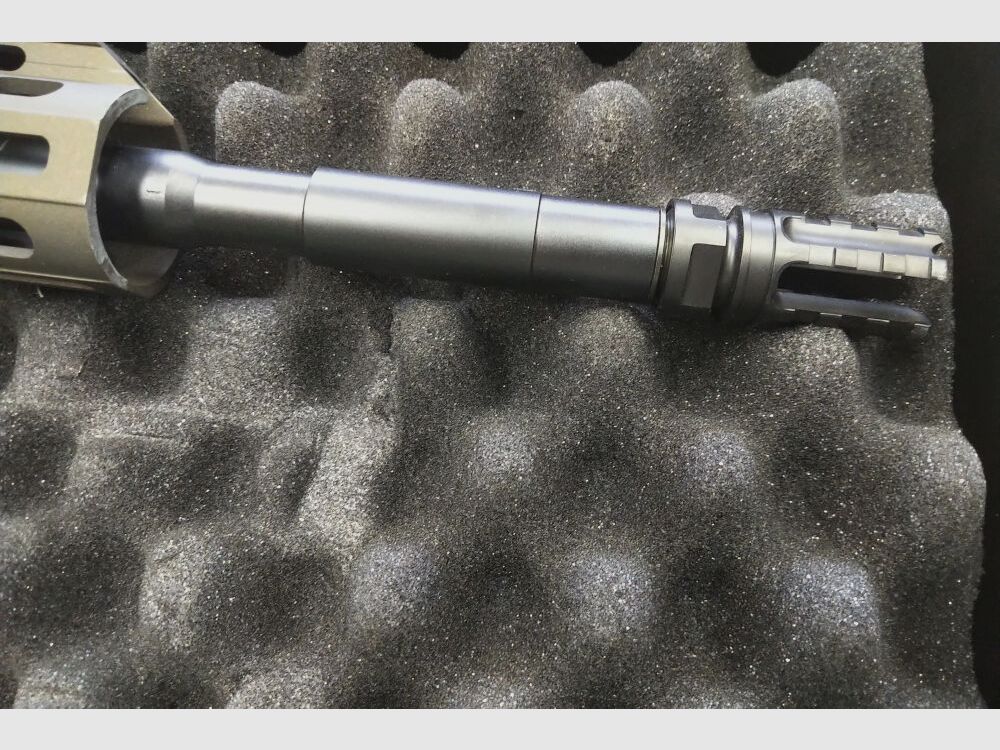 Schmeisser AR15 M5F Kurt24-Édition 16,75" M-Lok