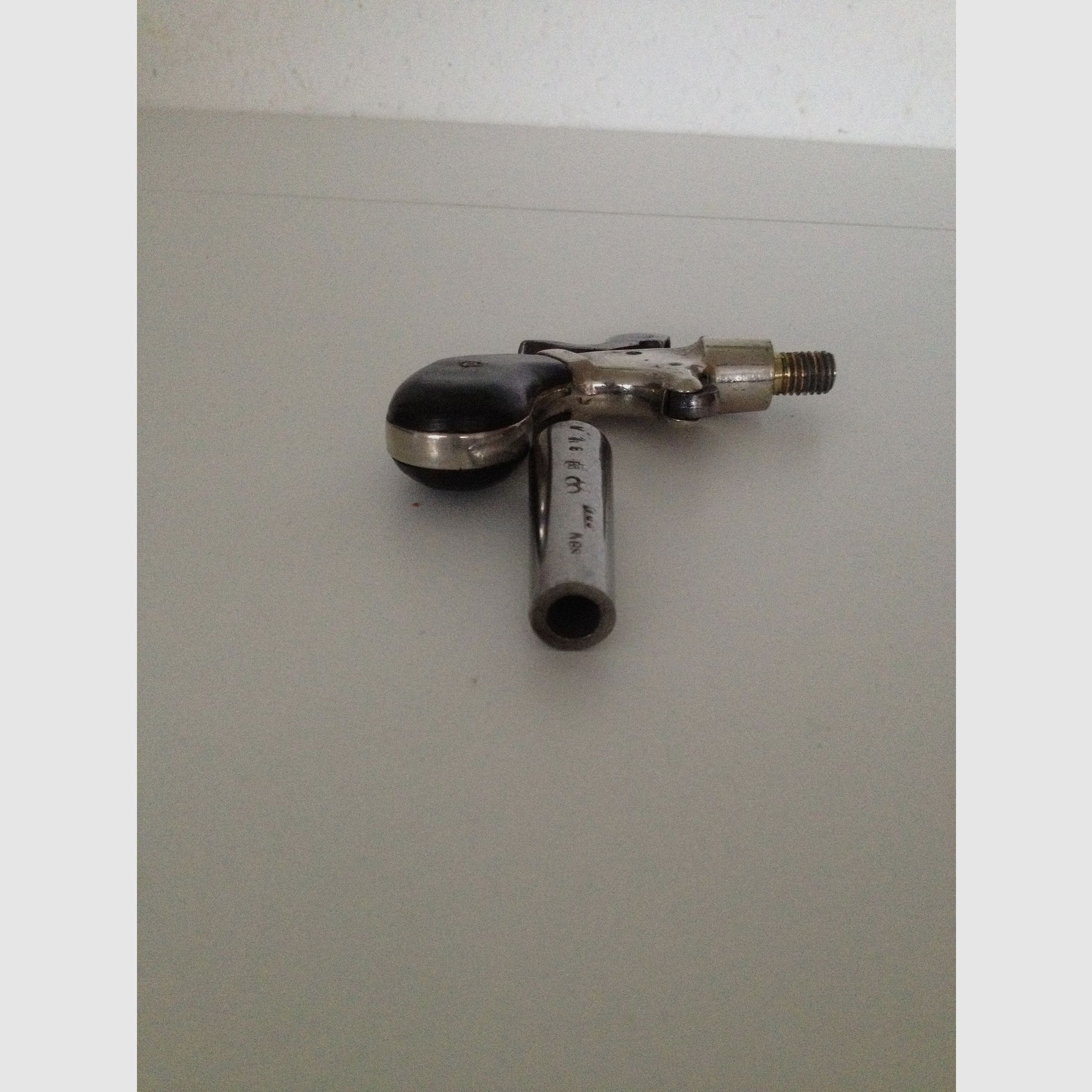 Kleiner Percussions Derringer Kal.32