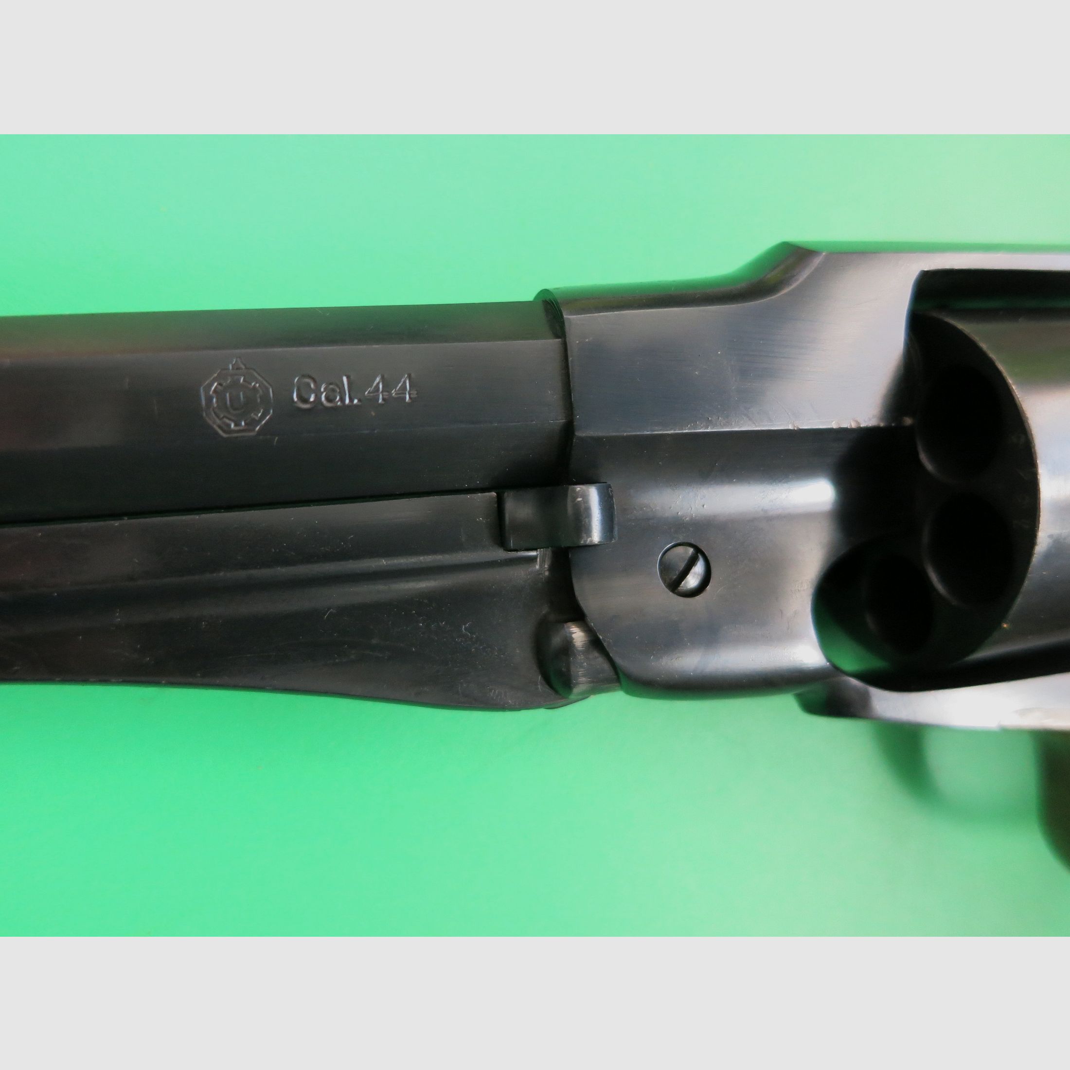 Percussion revolver, Hege-Uberti Model 1858 New Army (match version) .44BP #36