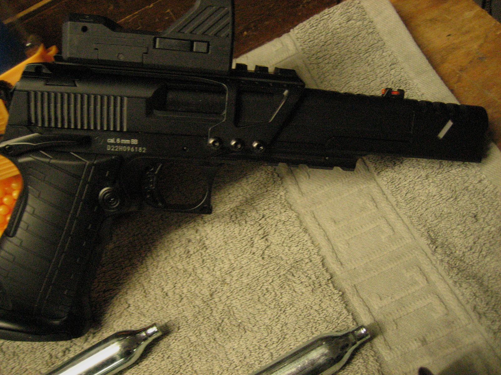 Elite Force Race Gun 6mm Luftpistole CO 2 CO2 Pistole NEUWERTIG