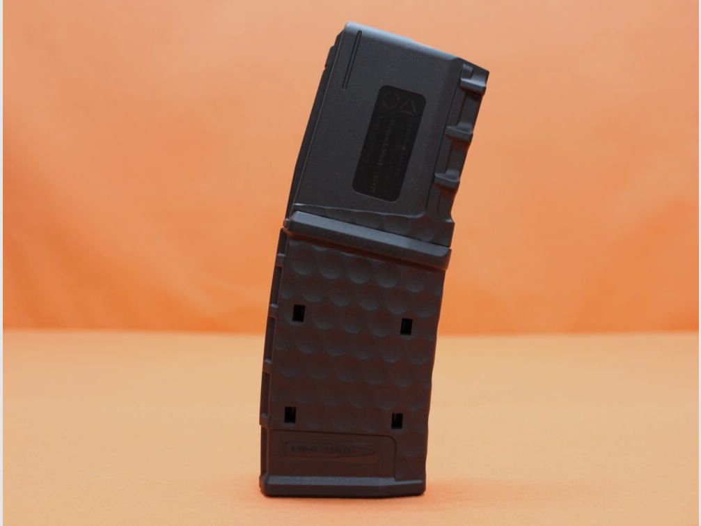 Oberland Arms AR-15: Magazine Oberland Arms OA ActiveMag 10-round Polymer Black (incl. short magazine base) .223Rem Suitable for example for weapons type AR15/ Aim15/ OA-15/ SIG516/ SIG M400/ HERA THE15th., image 1 of 4