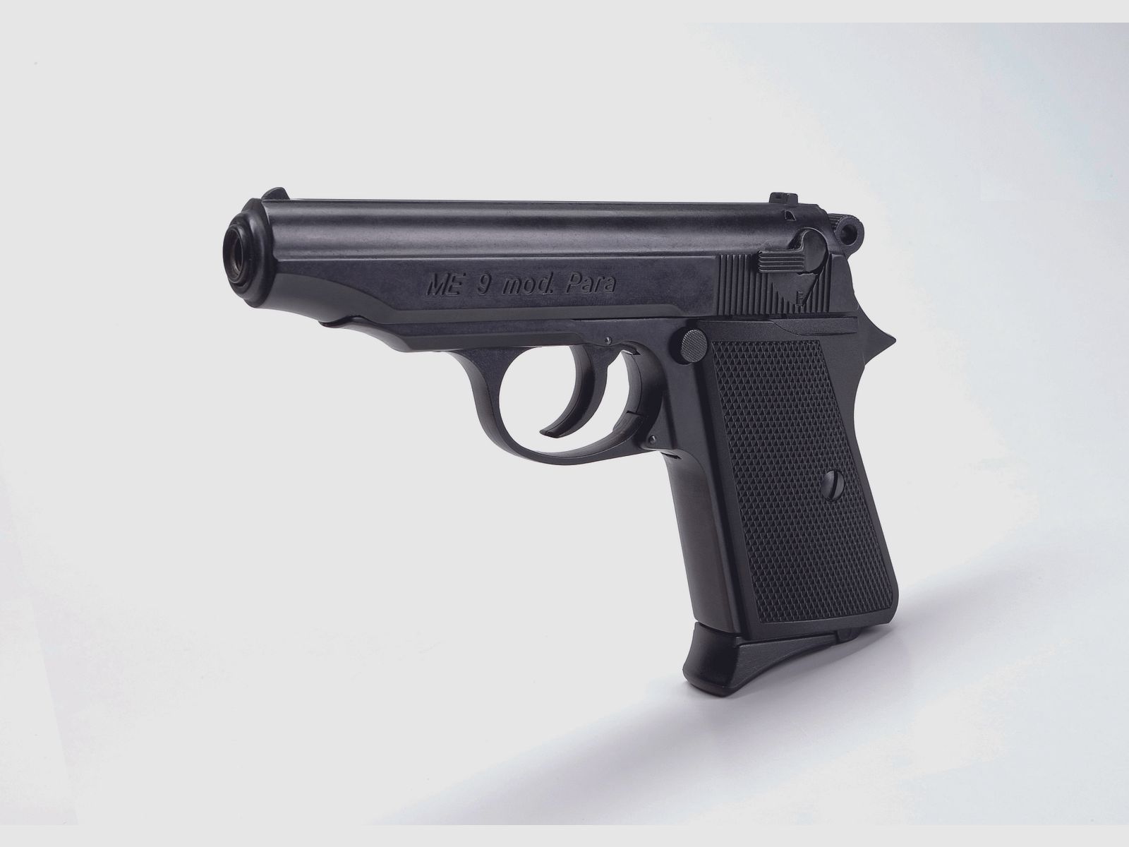 ME 9 Mod. Para, Kal. 9 mm P. A. Knall, schwarz brüniert