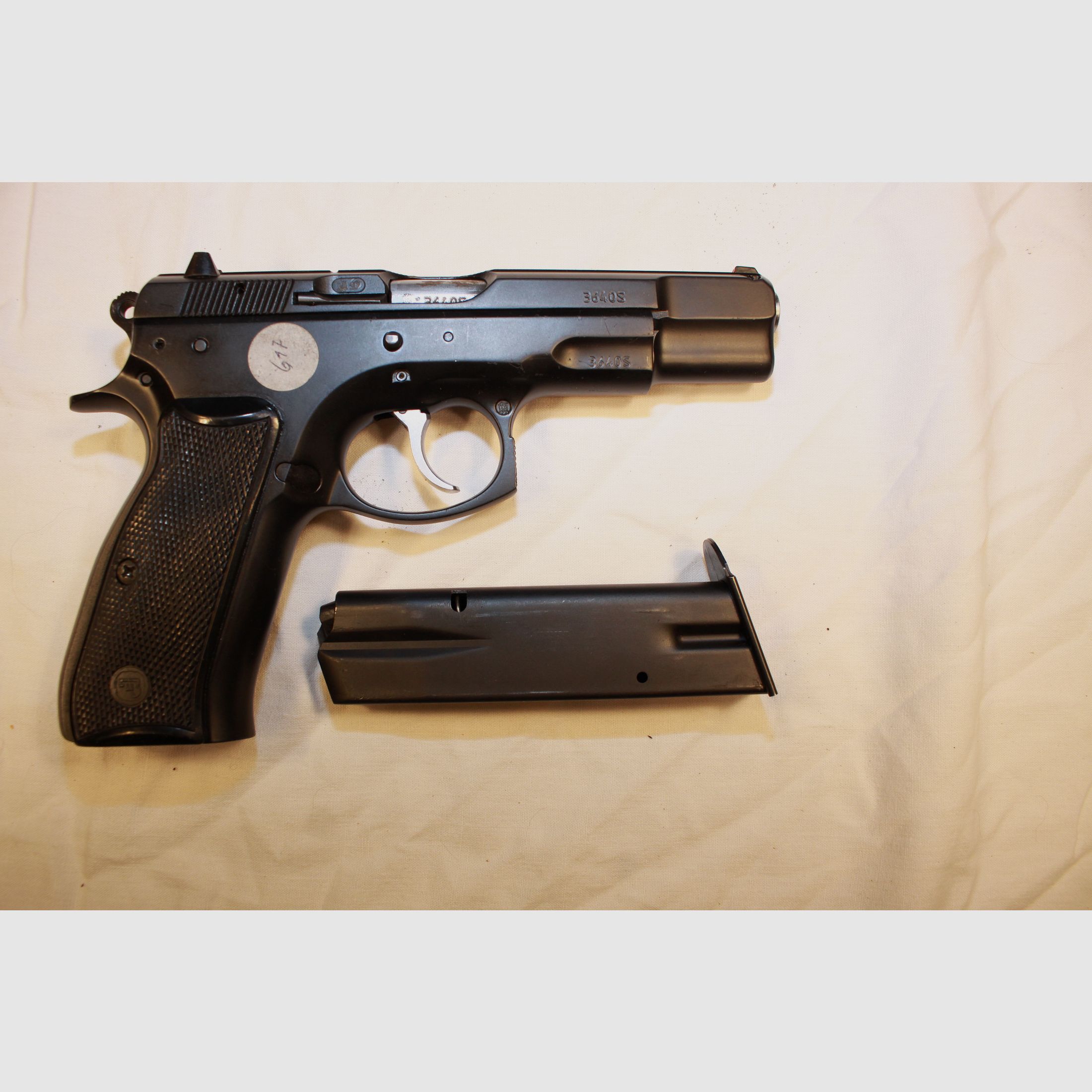 CZ 75 B.