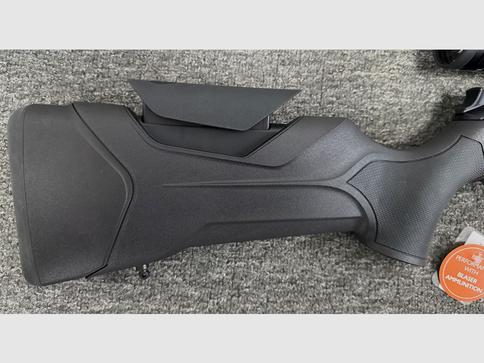 Blaser R8 Professional 2.0 - 8x57IS + M15x1 + LL 52cm + Blaser B2 3-18x50iC - Nieuwe wapen